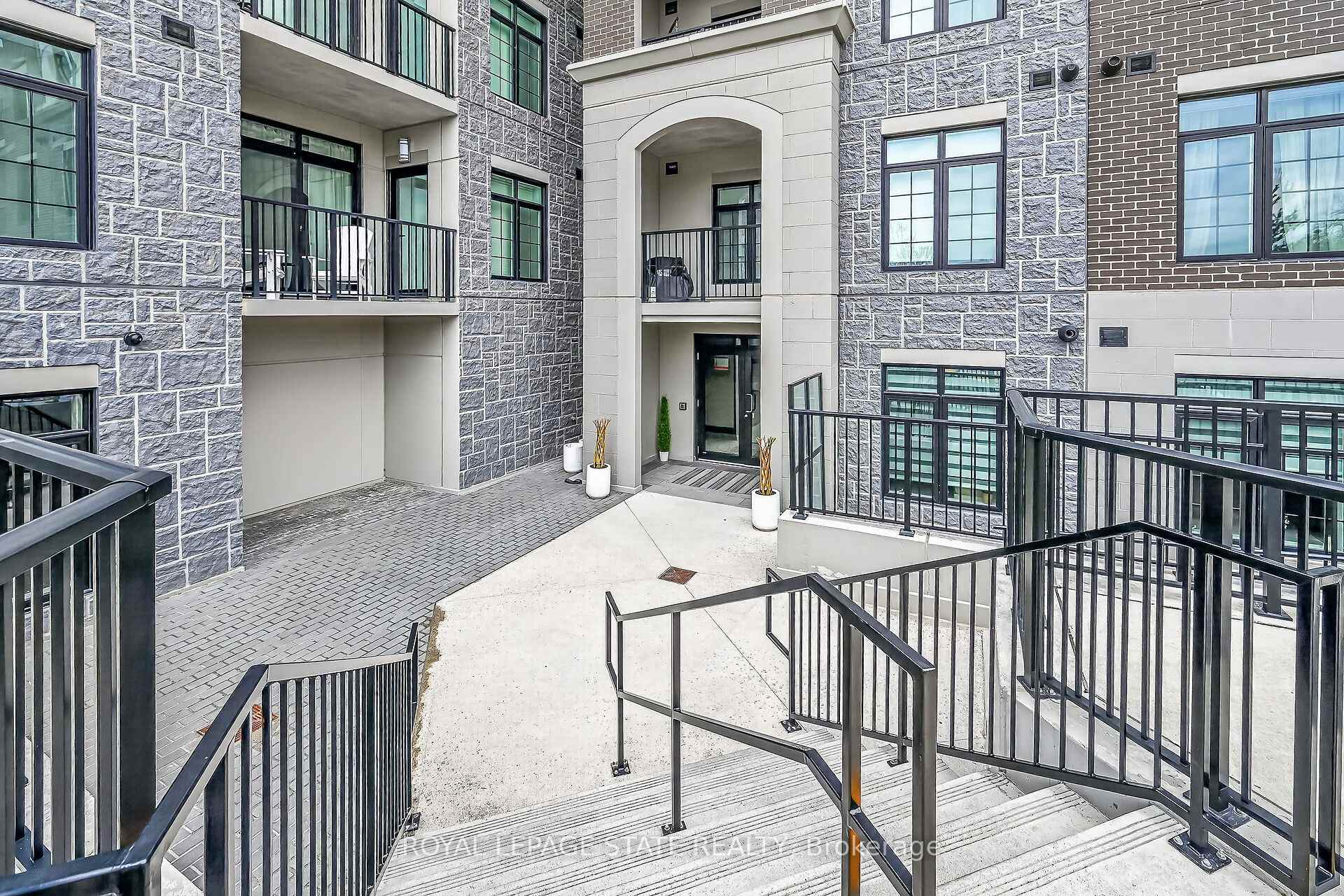 Photo 1 of Unit 310, 153 Wilson Street W, Hamilton, Ancaster — HOMEH