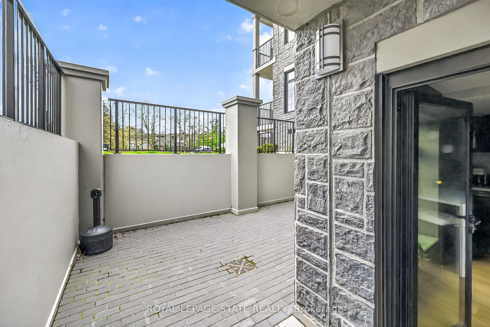 Photo 58 of Unit 310, 153 Wilson Street W, Hamilton, Ancaster — HOMEH
