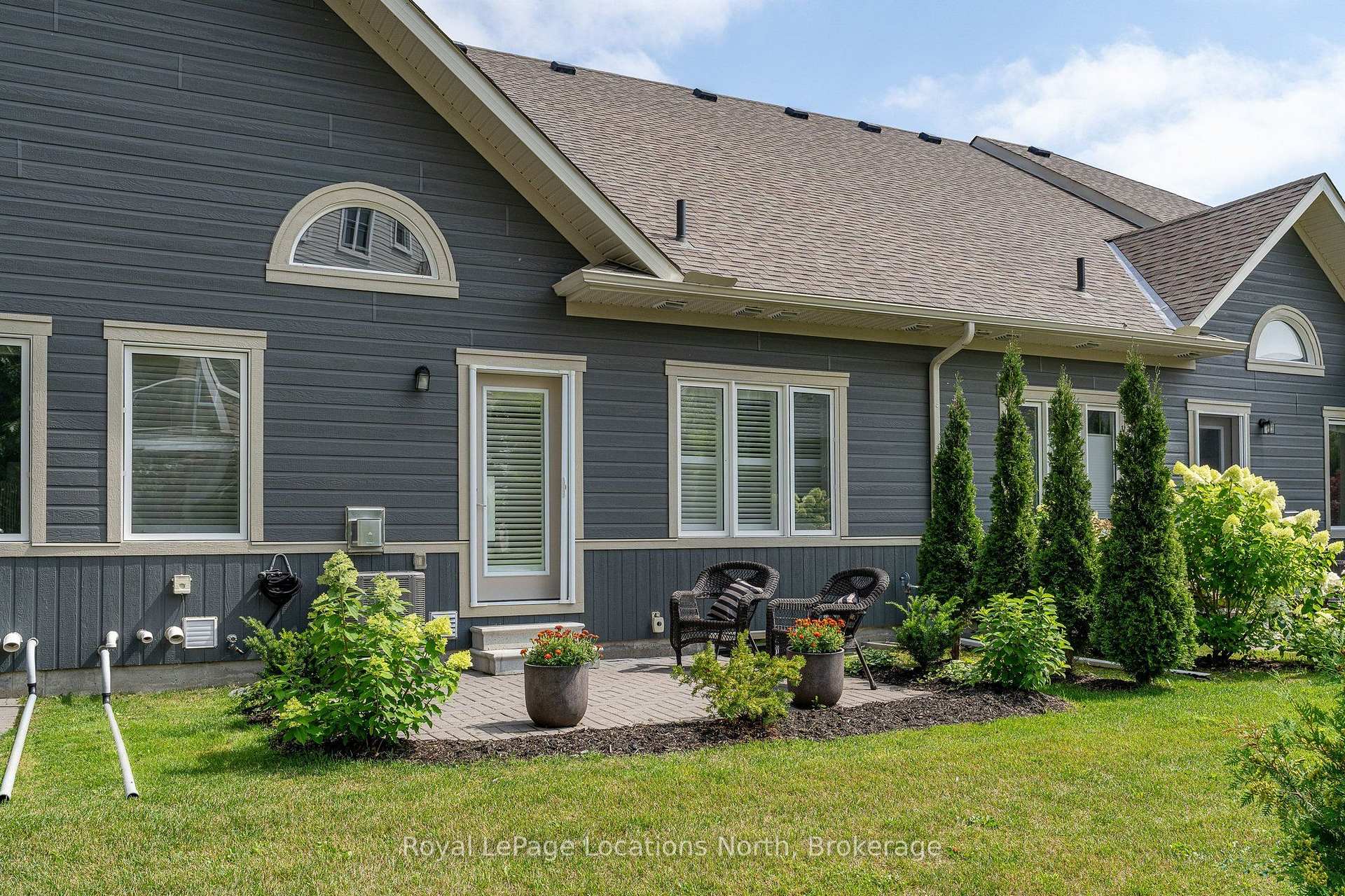 Photo 5 of 81 Kari Crescent, Collingwood — HOMEH