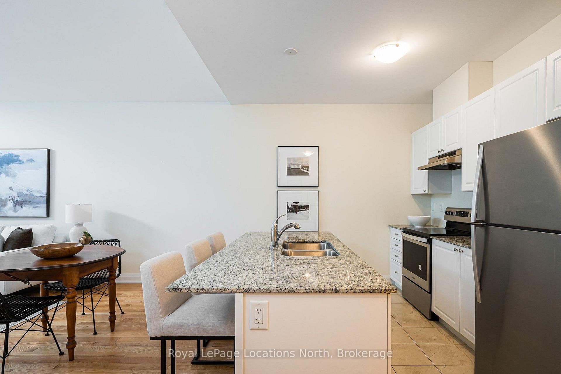 Photo 11 of 81 Kari Crescent, Collingwood — HOMEH