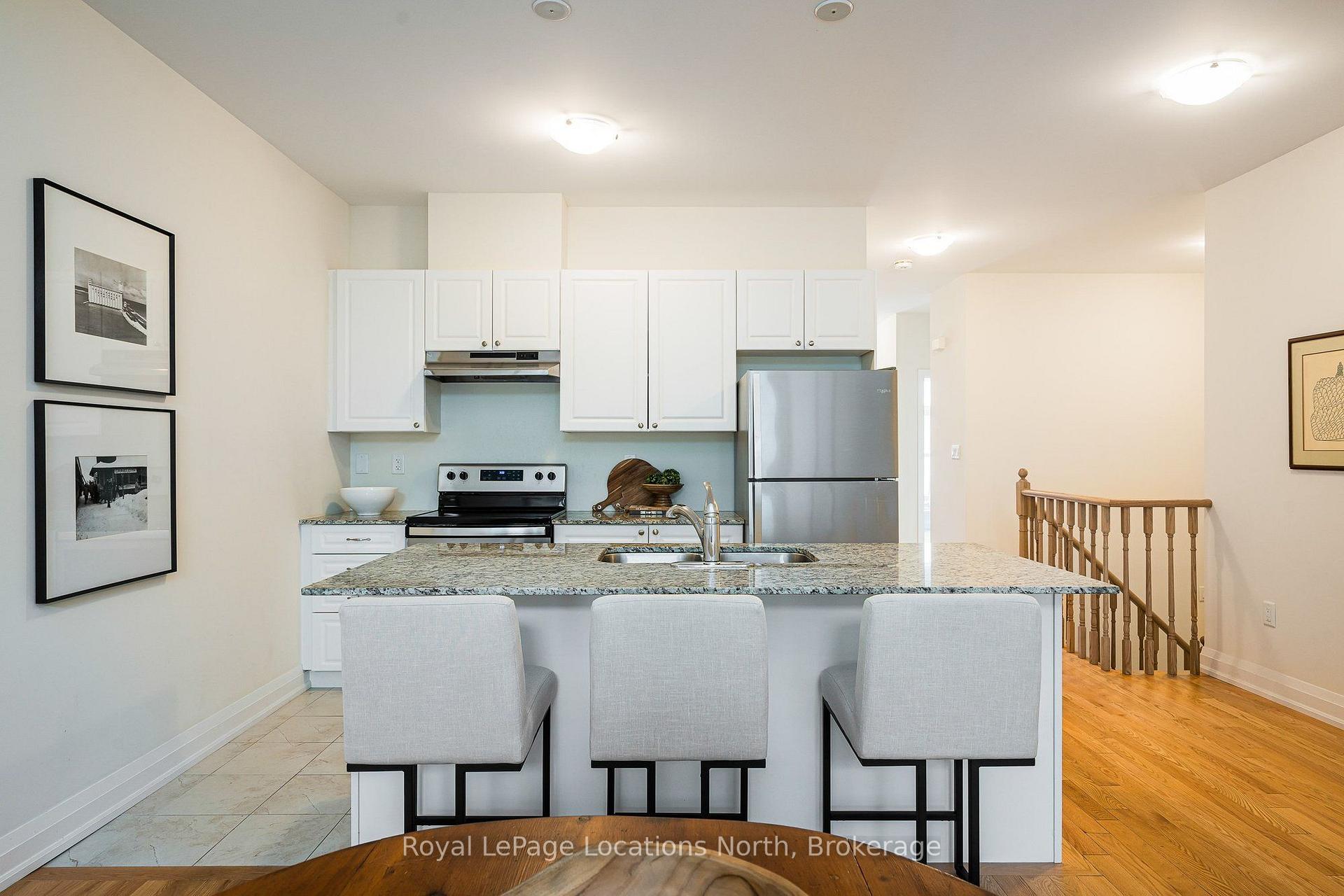 Photo 13 of 81 Kari Crescent, Collingwood — HOMEH
