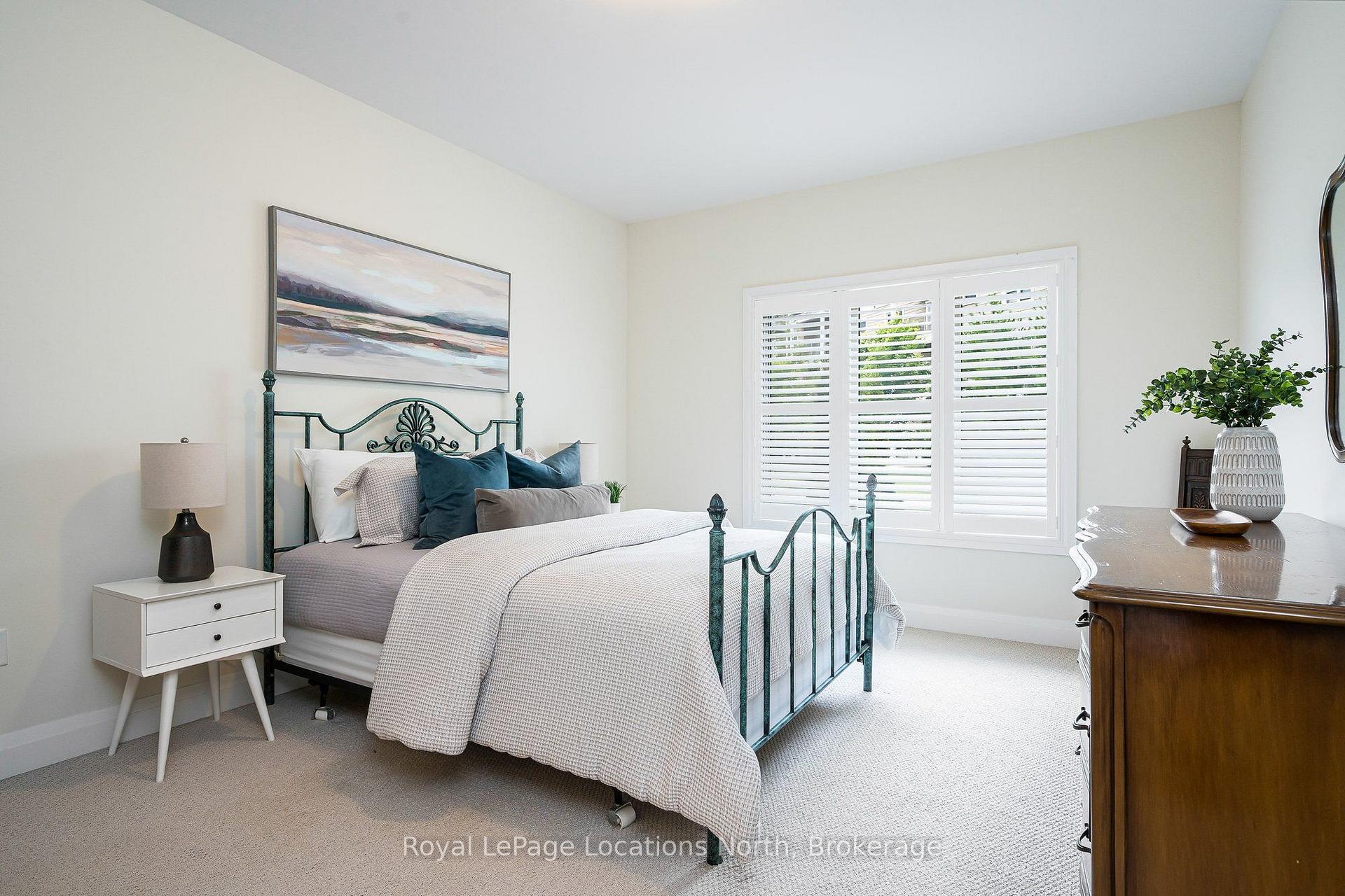Photo 21 of 81 Kari Crescent, Collingwood — HOMEH