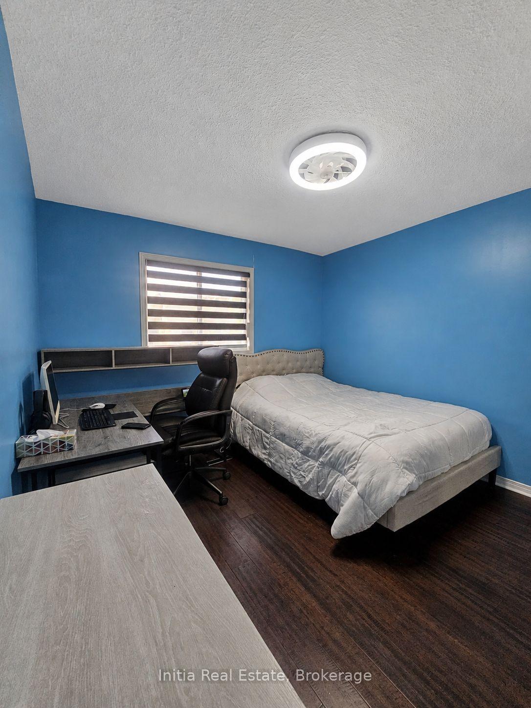 Photo 30 of 34 Bellrock Crescent, London, East D — HOMEH