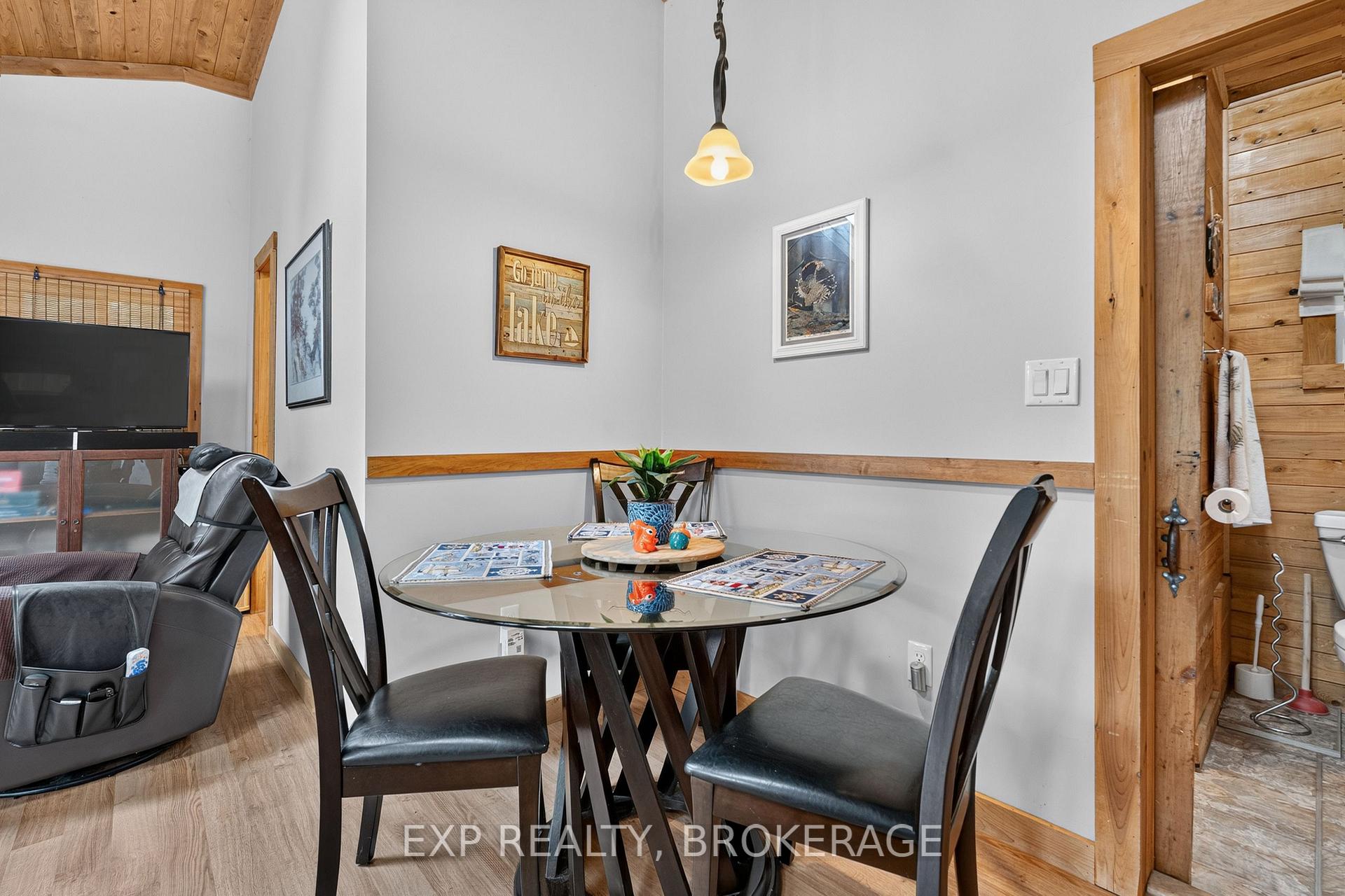 Photo 12 of 5505 Rideau Road, Frontenac, Frontenac South — HOMEH