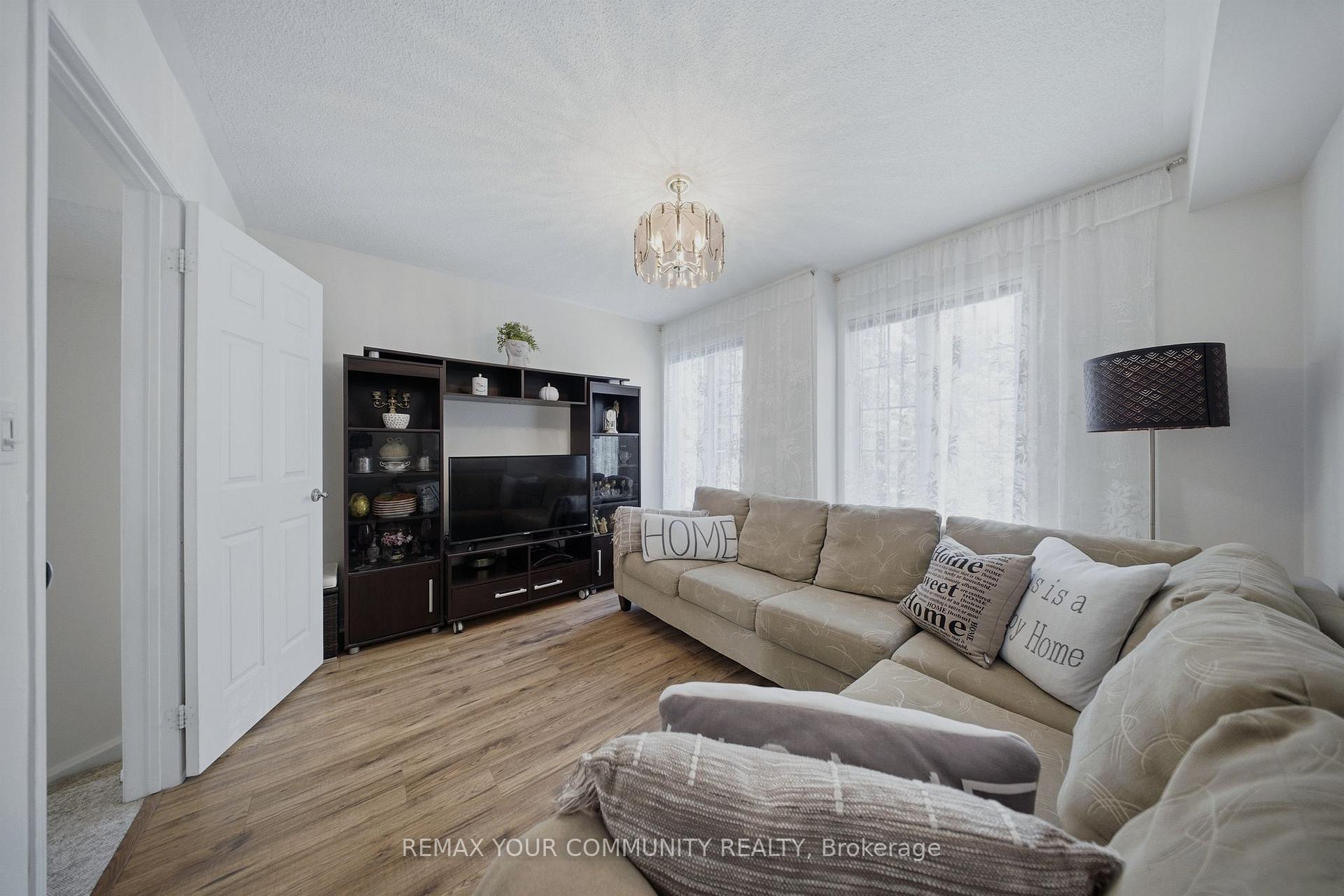 Photo 18 of Unit 11, 210 Manitoba Street, Etobicoke, Mimico — HOMEH