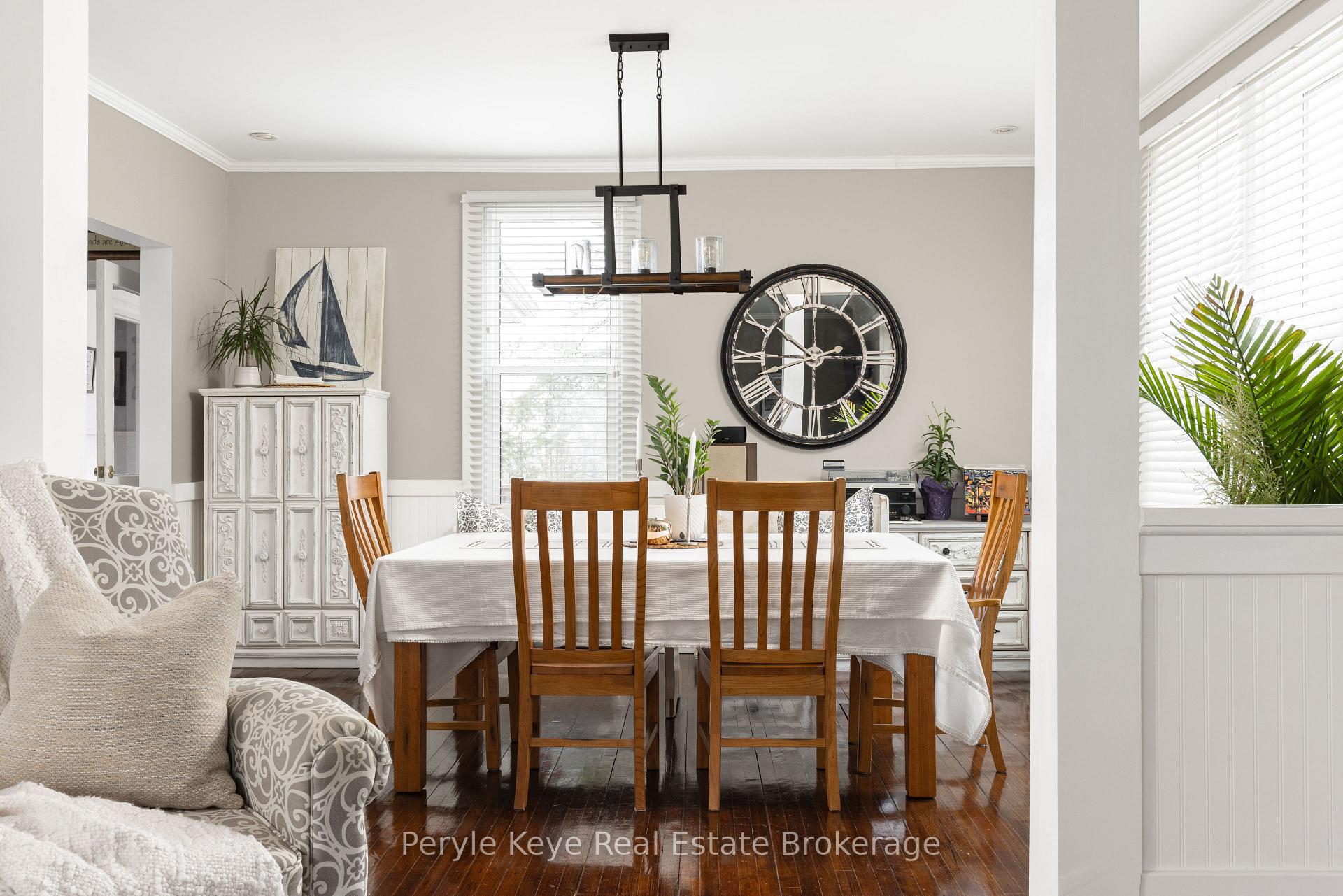 Photo 12 of 78 McMurray Street, Bracebridge — HOMEH