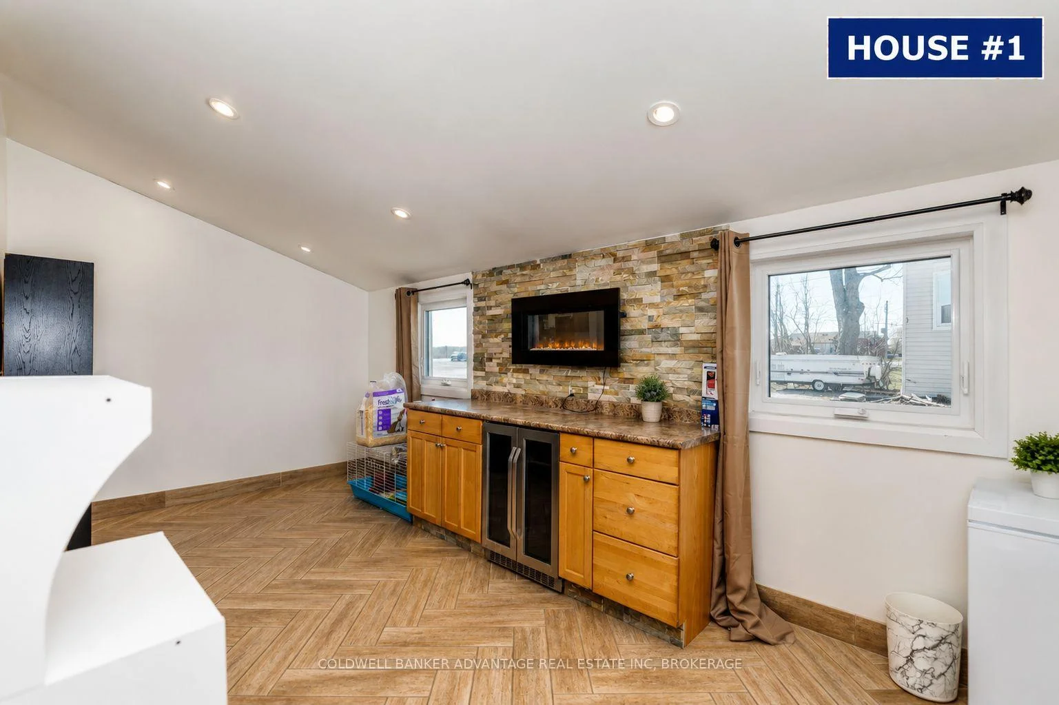 Photo 10 of 2592 3 Highway, Port Colborne, Bethel — HOMEH