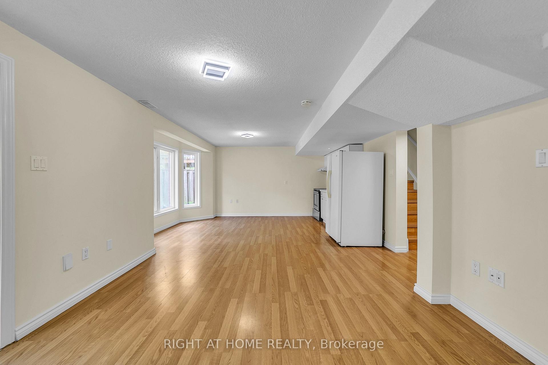 Photo 8 of 47 Medoc ( Basement) Place, Vaughan, Patterson — HOMEH