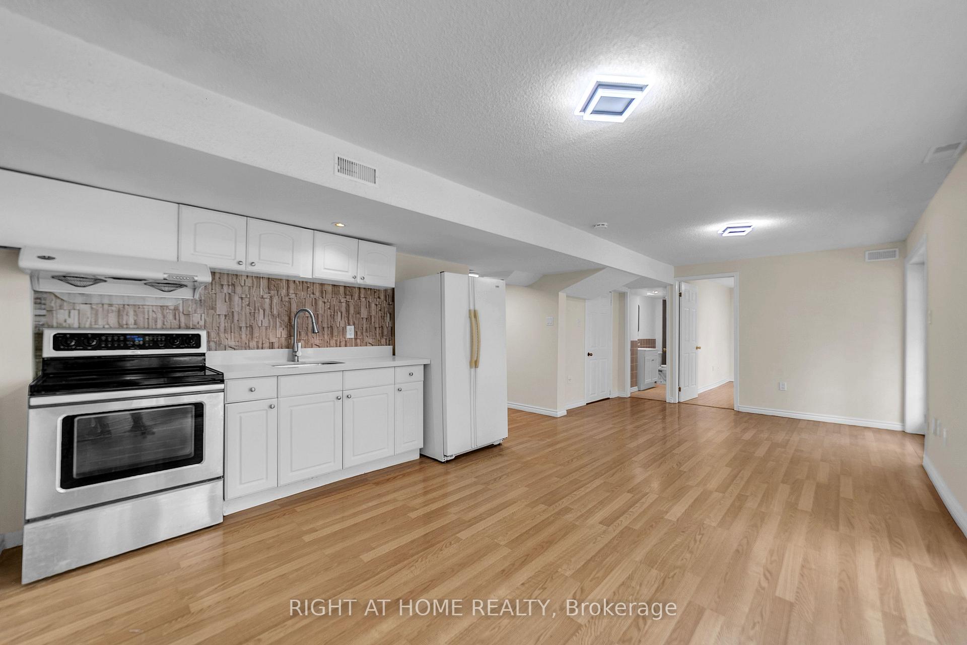 Photo 12 of 47 Medoc ( Basement) Place, Vaughan, Patterson — HOMEH