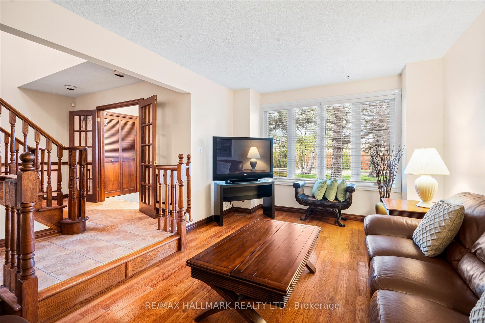 Photo 6 of 203 Jones Road, Hamilton, Stoney Creek — HOMEH