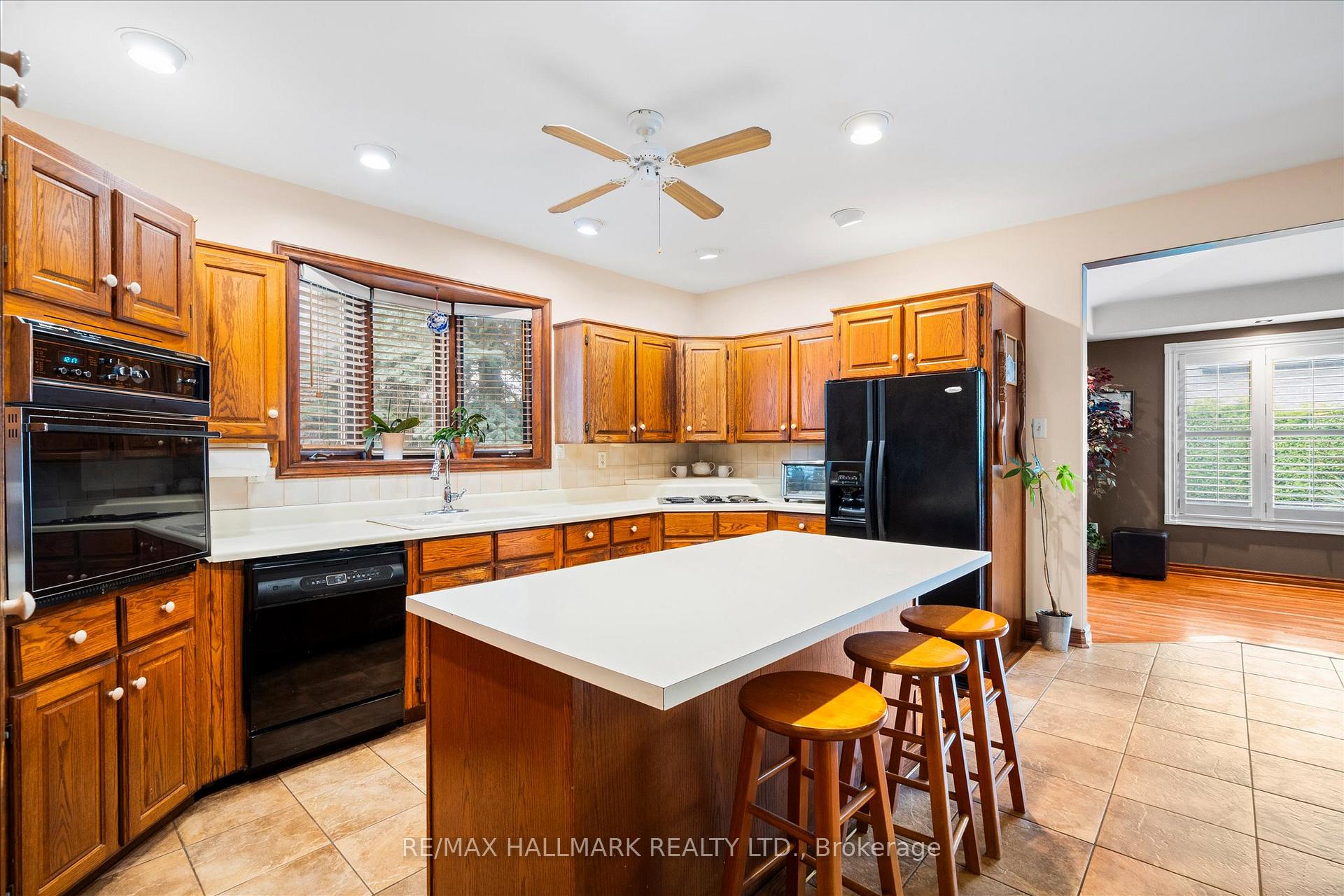 Photo 11 of 203 Jones Road, Hamilton, Stoney Creek — HOMEH