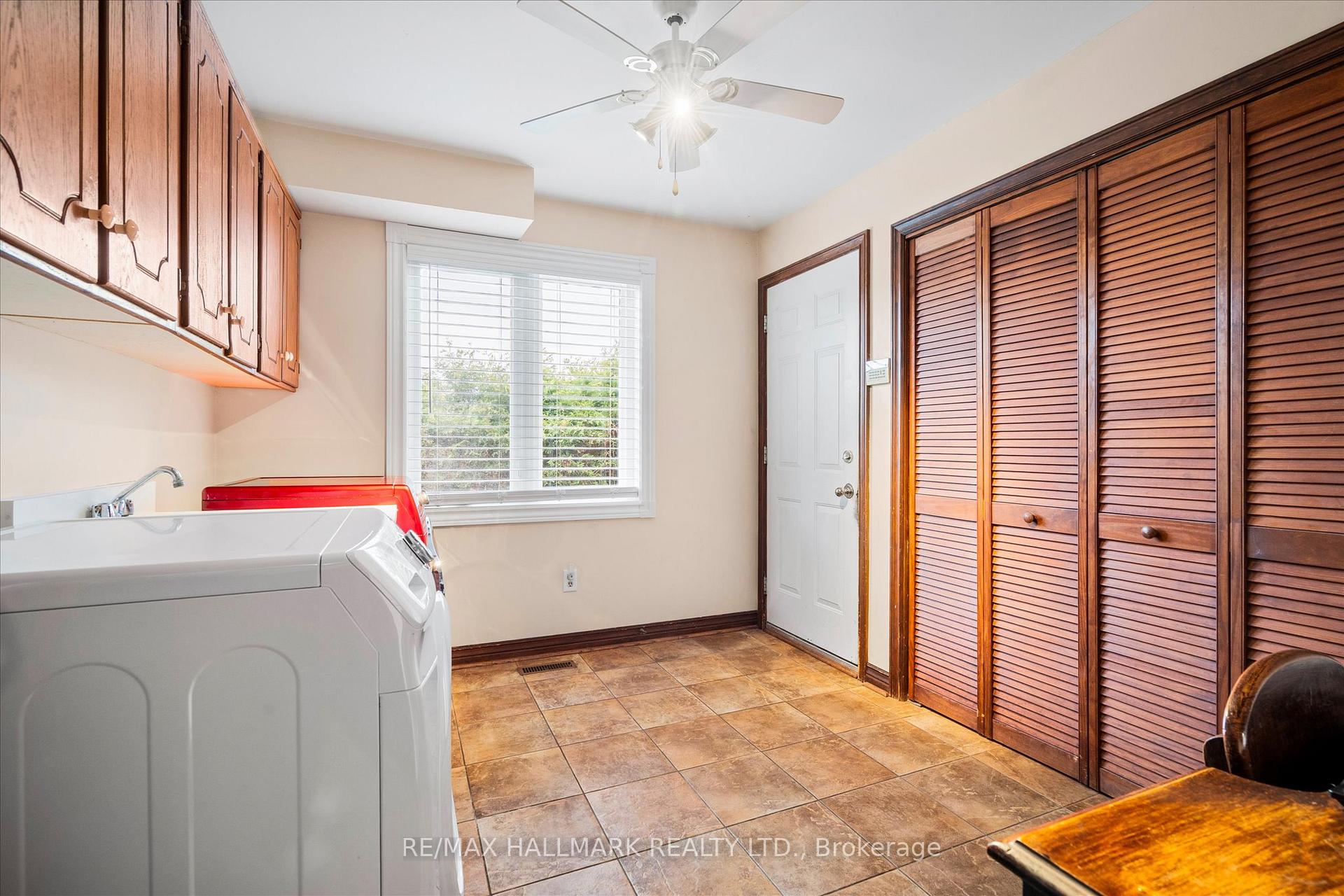 Photo 24 of 203 Jones Road, Hamilton, Stoney Creek — HOMEH