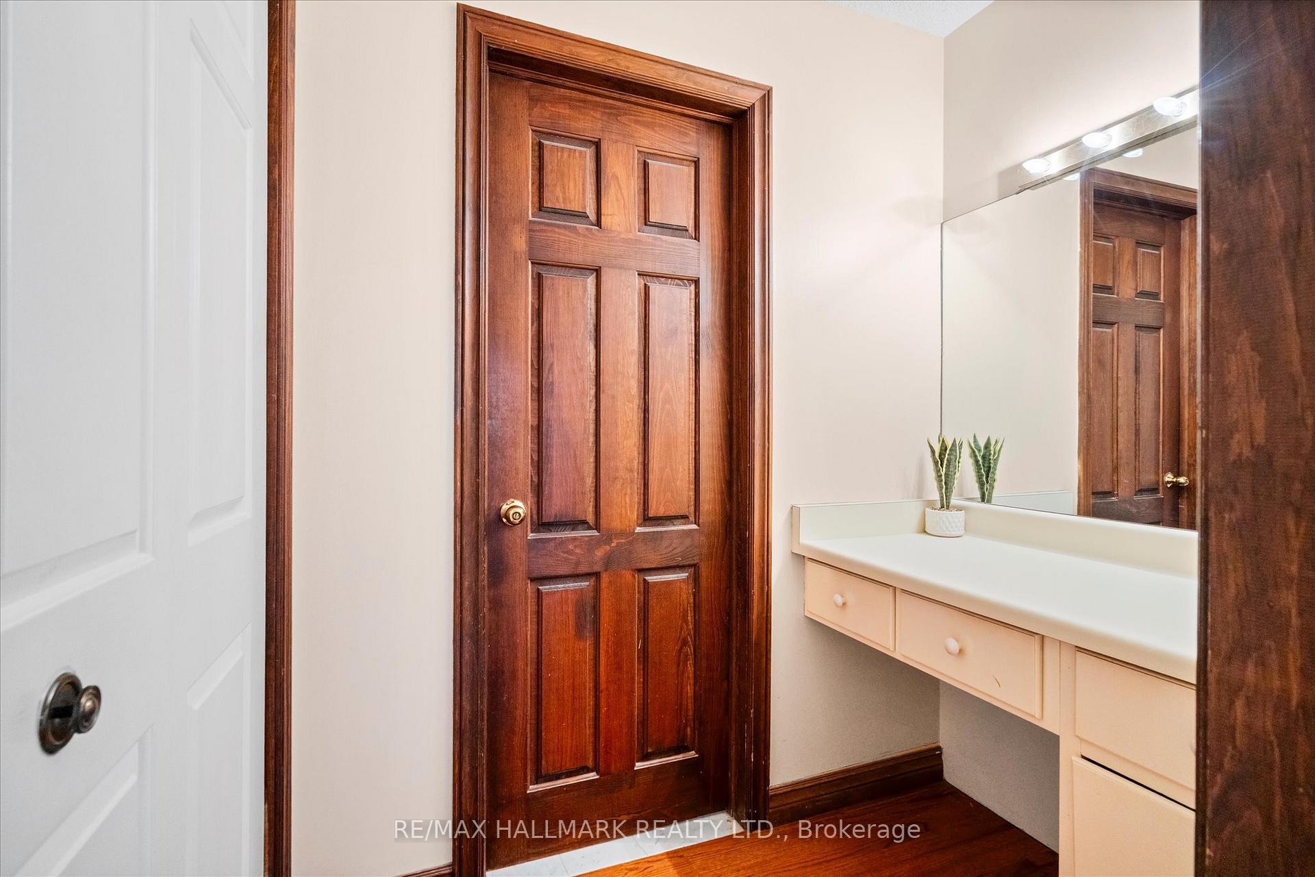 Photo 30 of 203 Jones Road, Hamilton, Stoney Creek — HOMEH