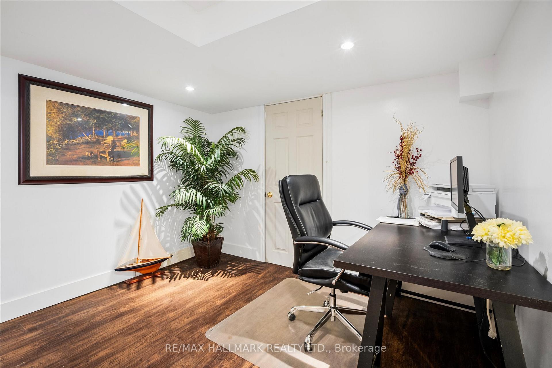 Photo 40 of 203 Jones Road, Hamilton, Stoney Creek — HOMEH