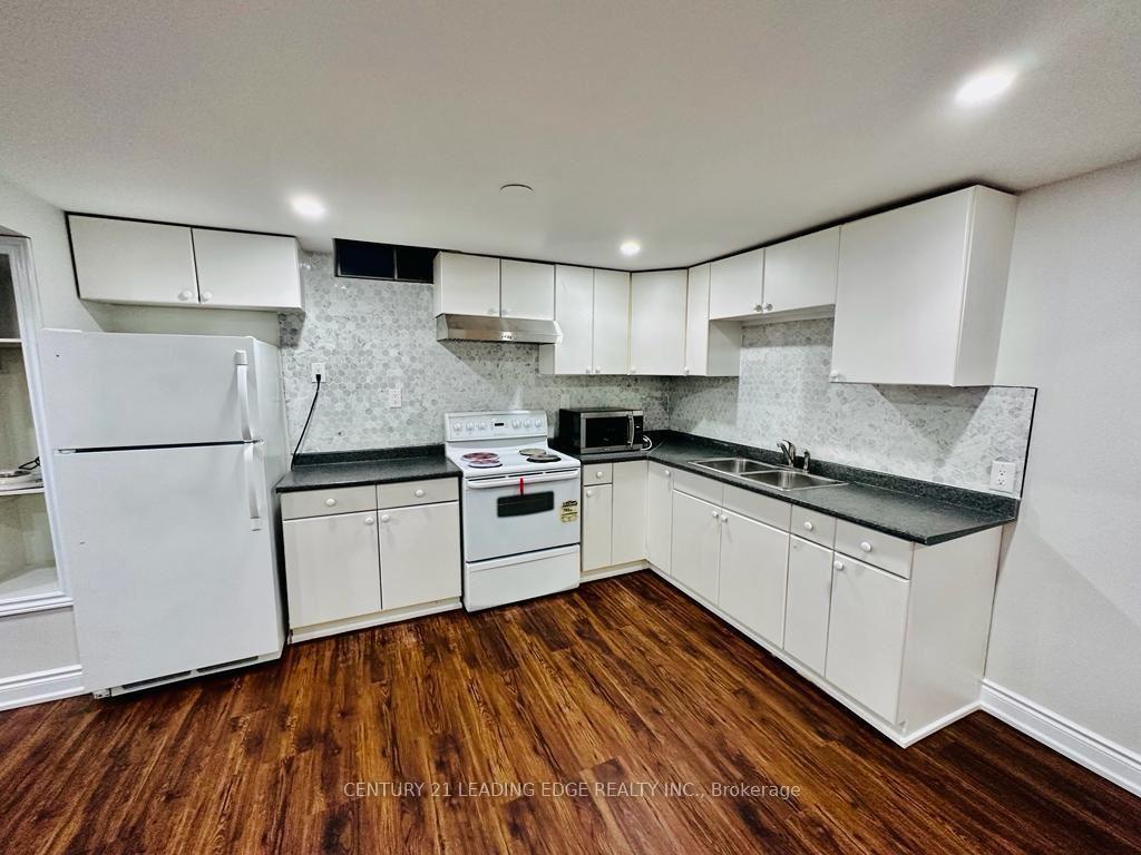 Photo 2 of Unit Bsmt, 16 Shale Drive, Ajax, Central — HOMEH