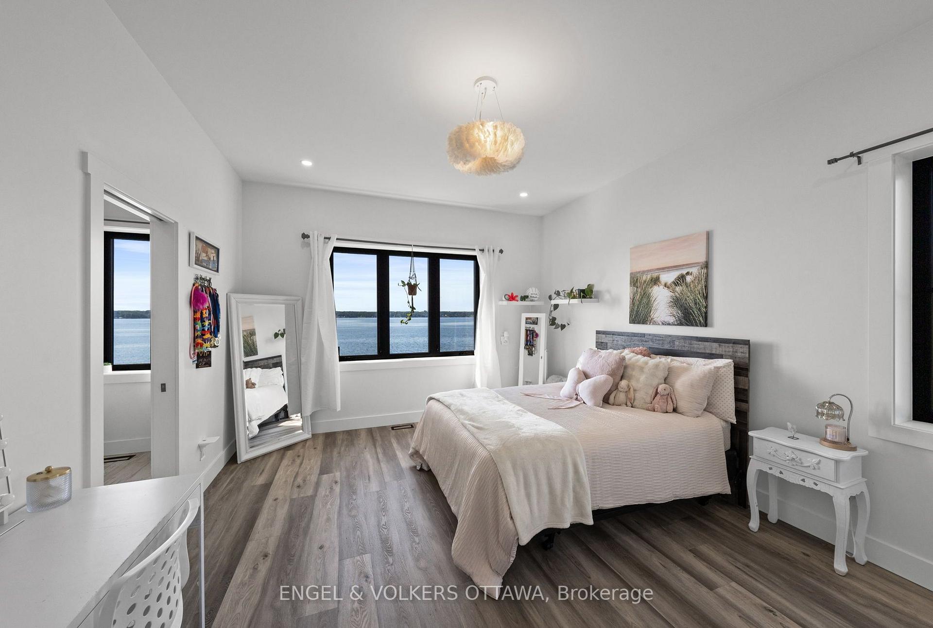 Photo 15 of 5 Shoreside Way, Augusta, Augusta Twp — HOMEH