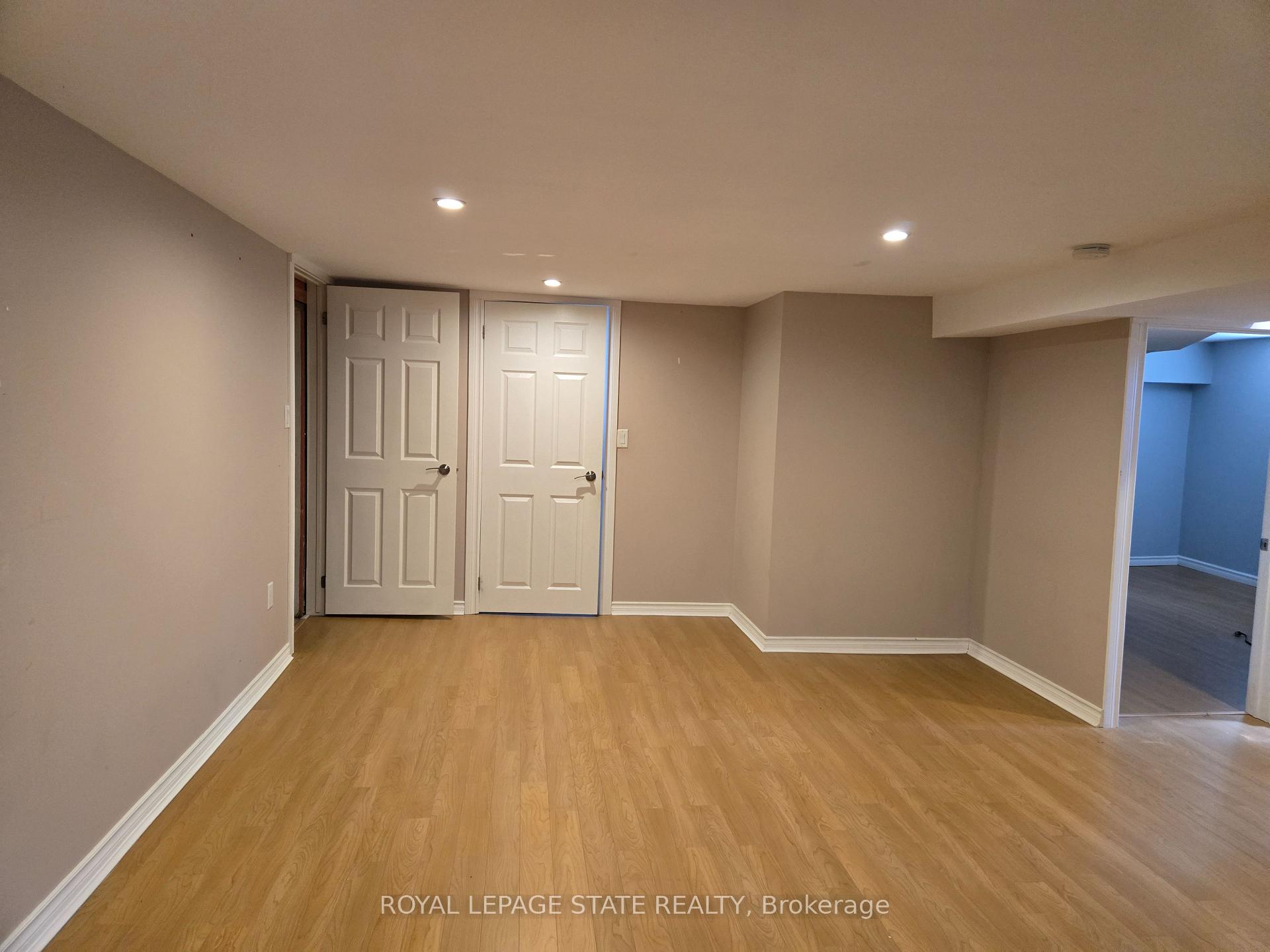 Photo 19 of 48 Mountain Avenue N, Hamilton, Stoney Creek — HOMEH