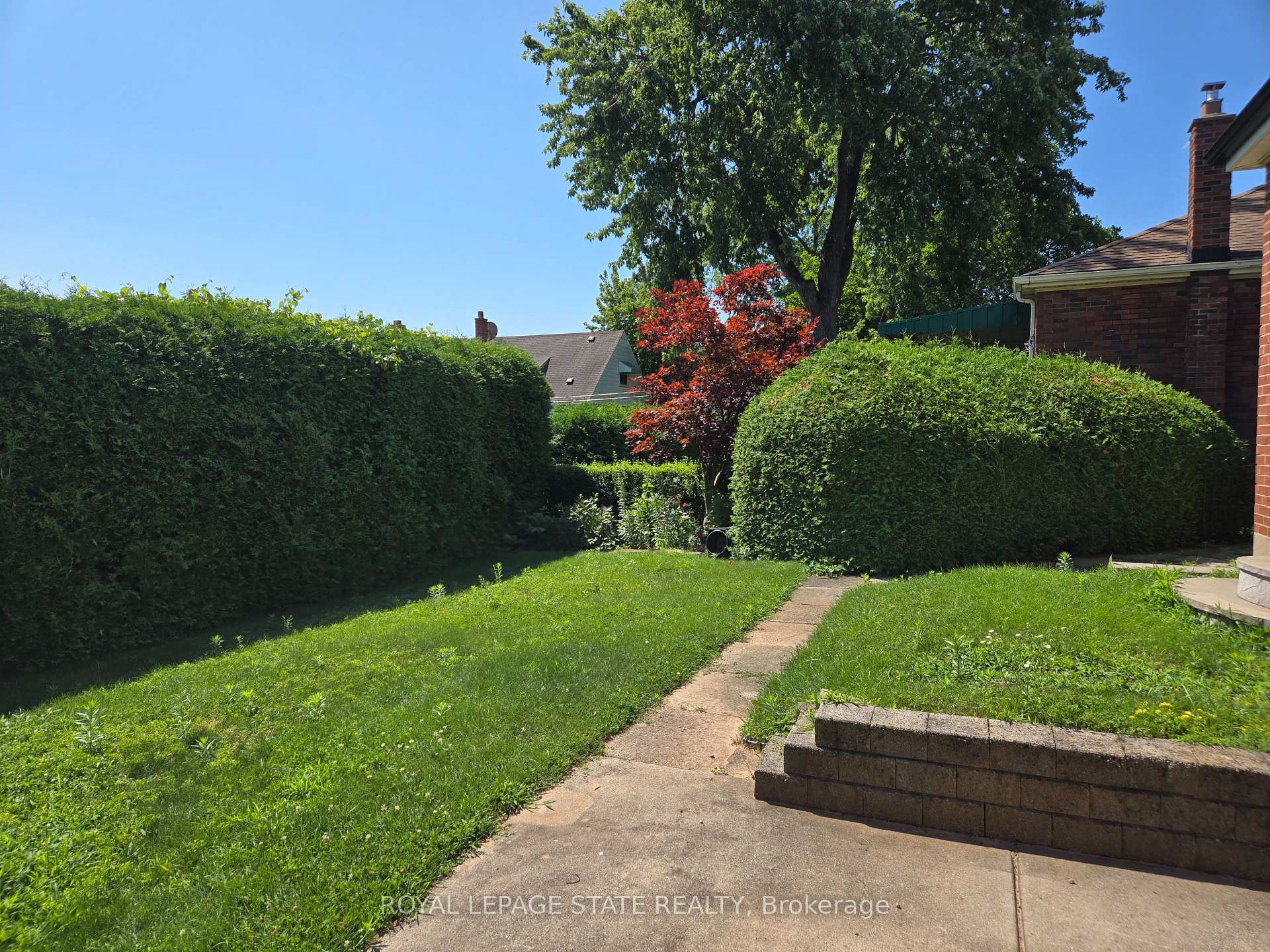Photo 23 of 48 Mountain Avenue N, Hamilton, Stoney Creek — HOMEH