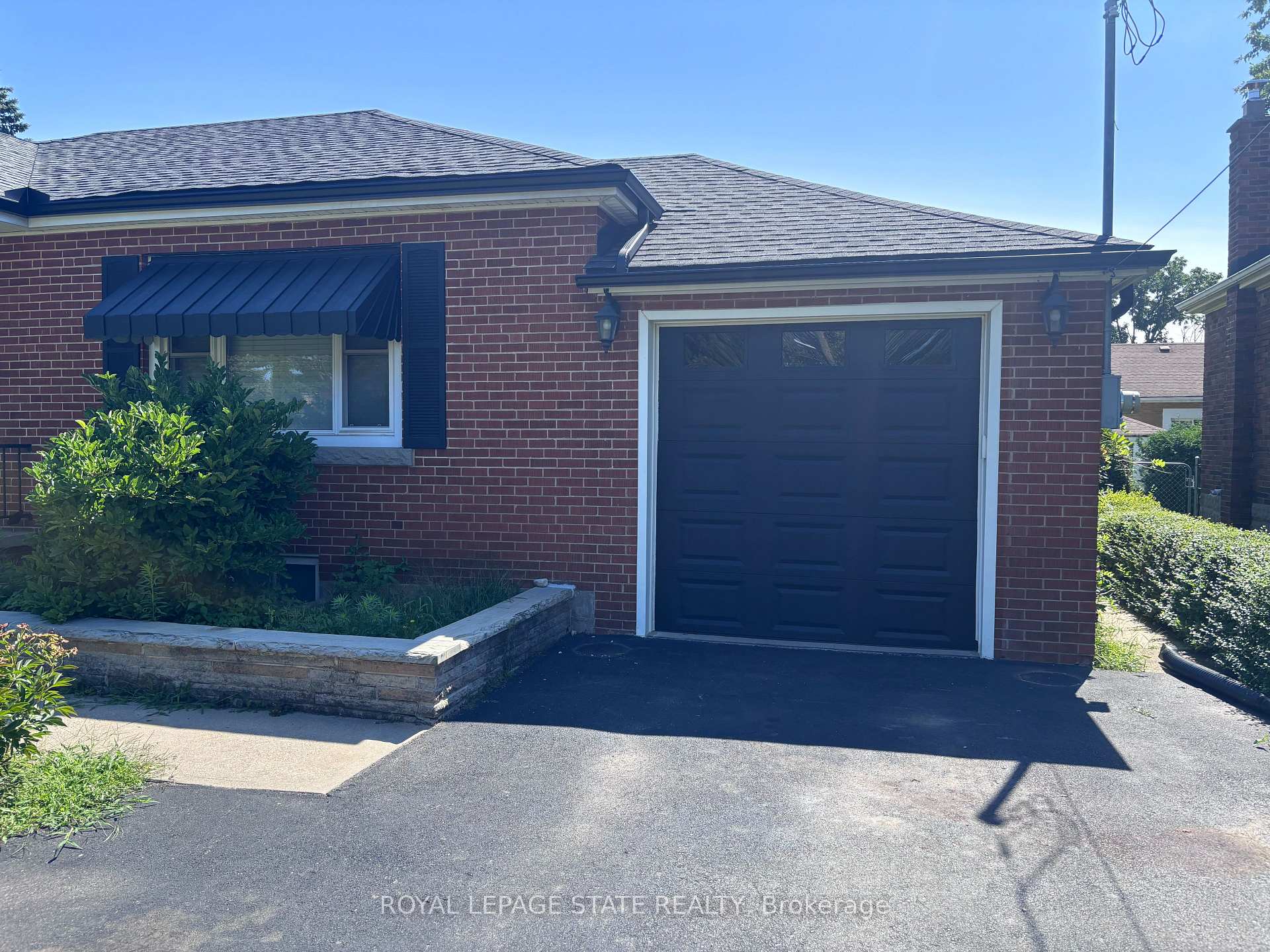 Photo 25 of 48 Mountain Avenue N, Hamilton, Stoney Creek — HOMEH