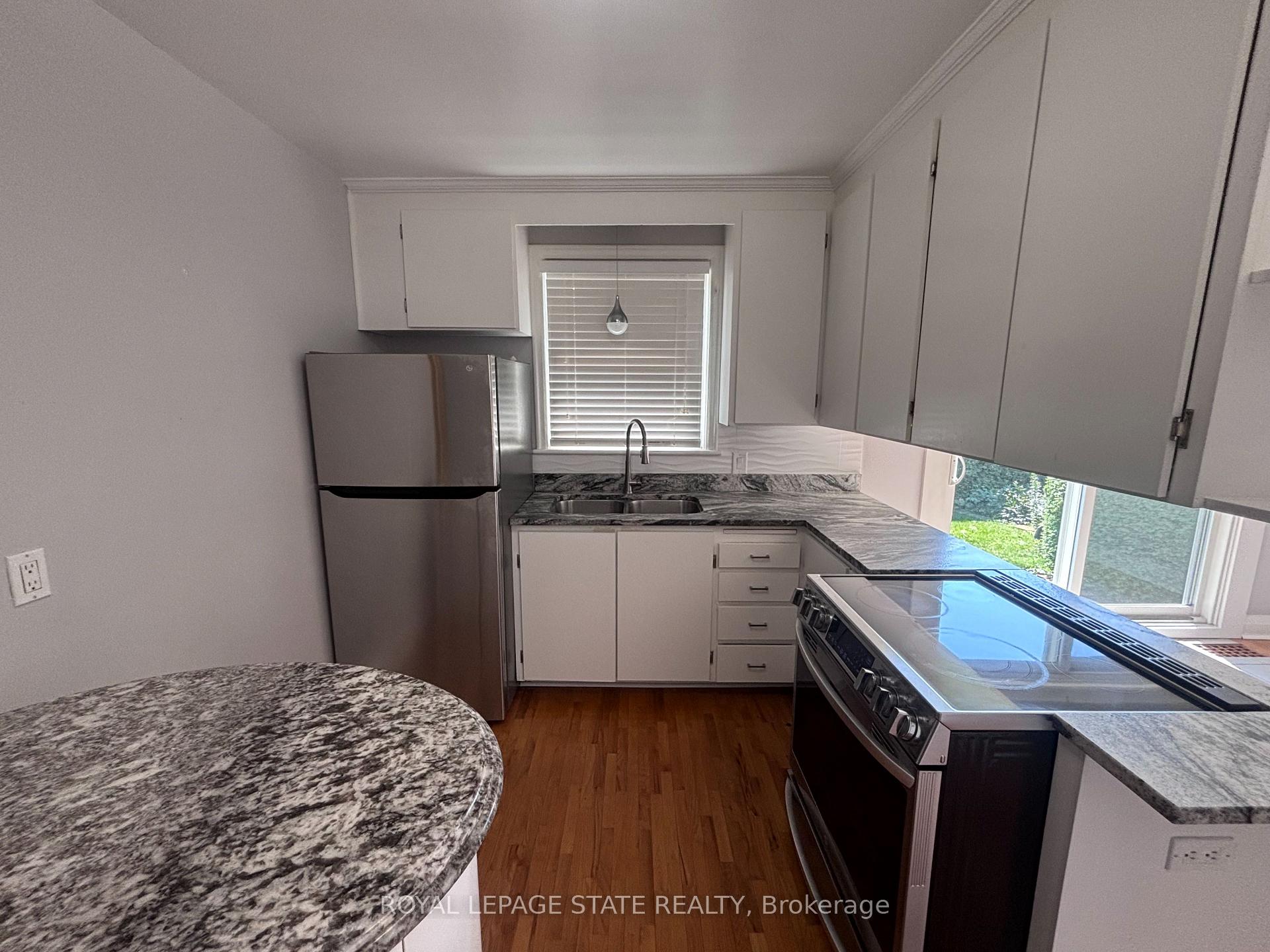 Photo 29 of 48 Mountain Avenue N, Hamilton, Stoney Creek — HOMEH