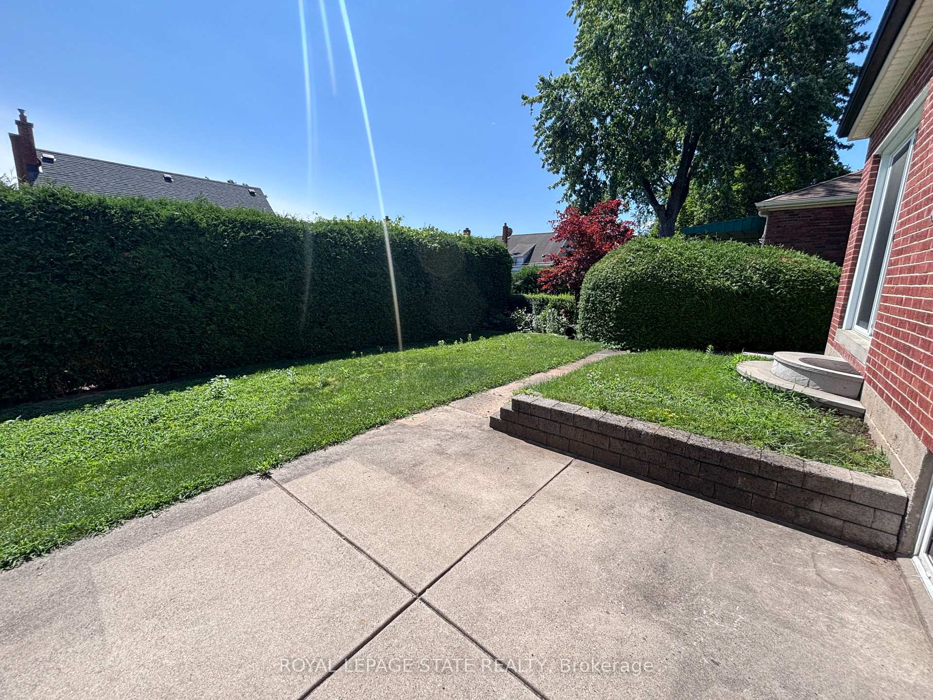 Photo 39 of 48 Mountain Avenue N, Hamilton, Stoney Creek — HOMEH
