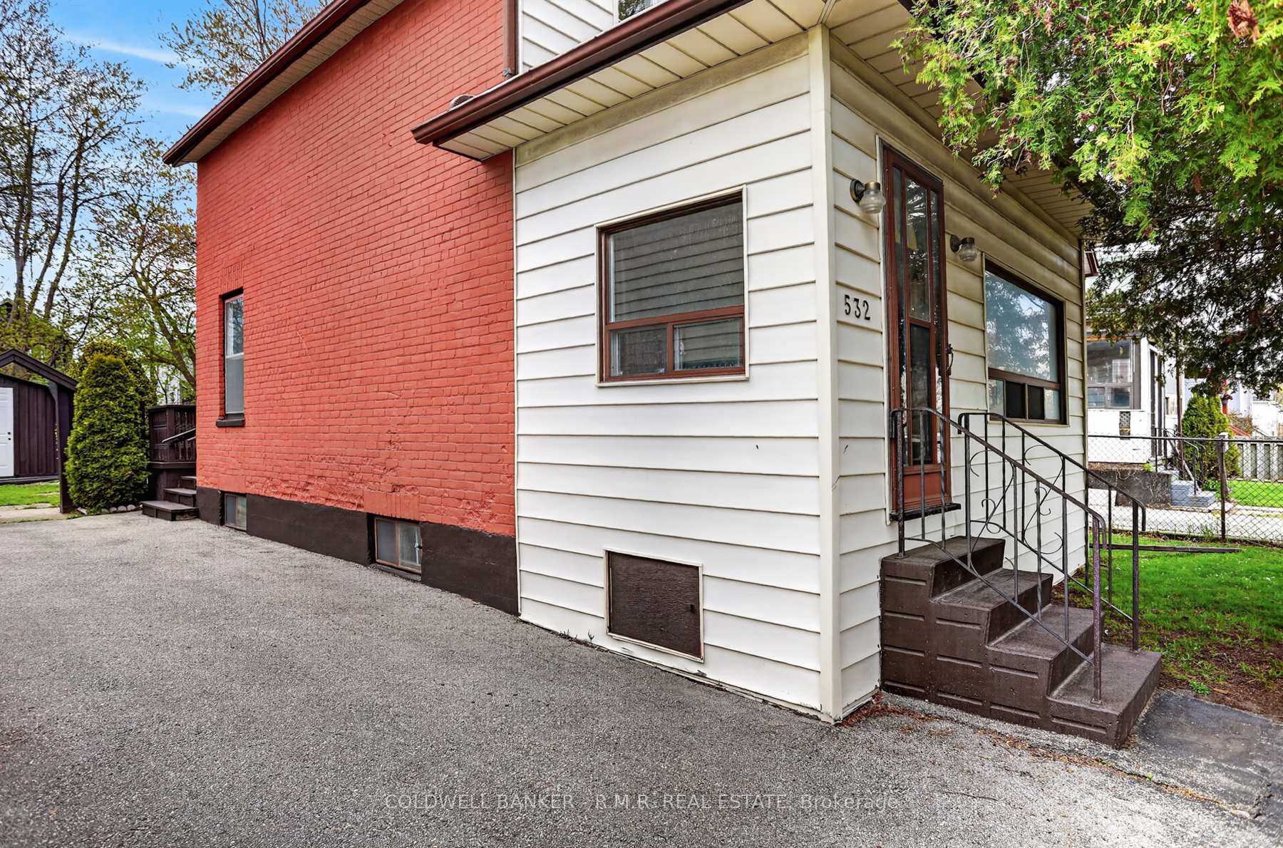 Photo 3 of 532 Front Street, Oshawa, Central — HOMEH