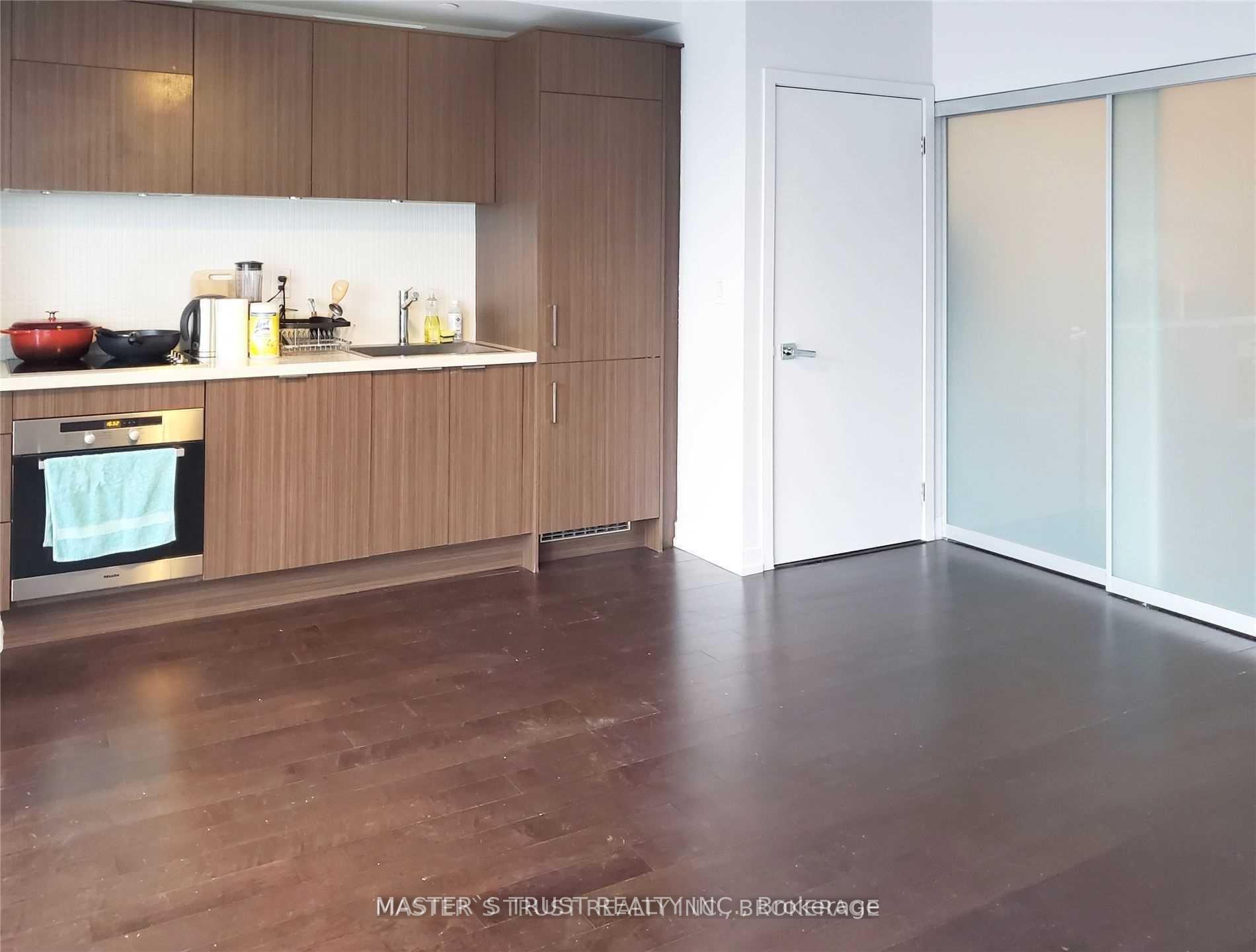Photo 4 of Unit 2005, 21 Widmer Street, Toronto, Waterfront Communities — HOMEH