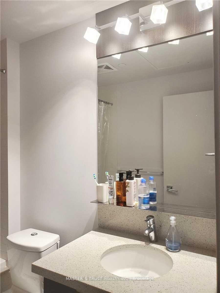 Photo 7 of Unit 2005, 21 Widmer Street, Toronto, Waterfront Communities — HOMEH