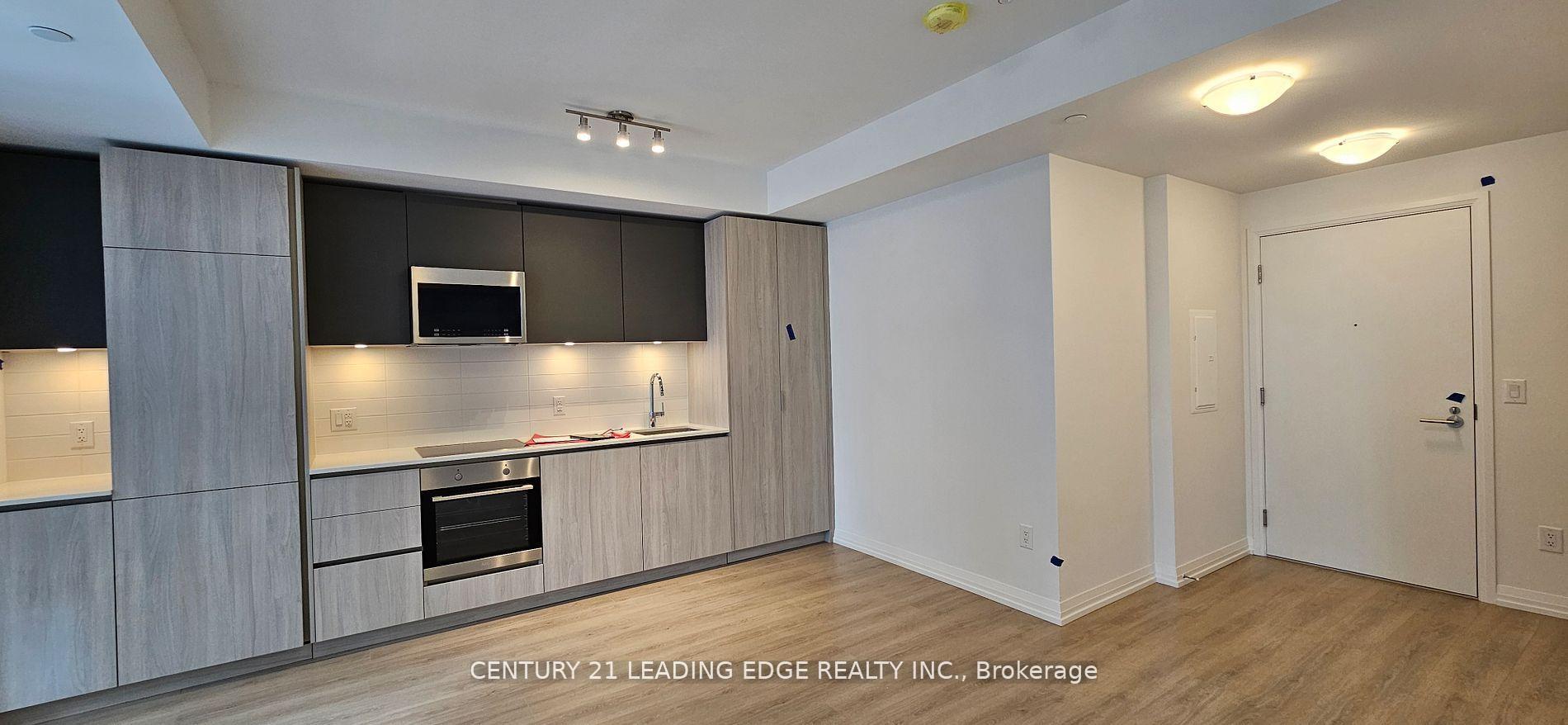 Photo 5 of Unit 913, 8 Widmer Street, Toronto, Waterfront Communities — HOMEH