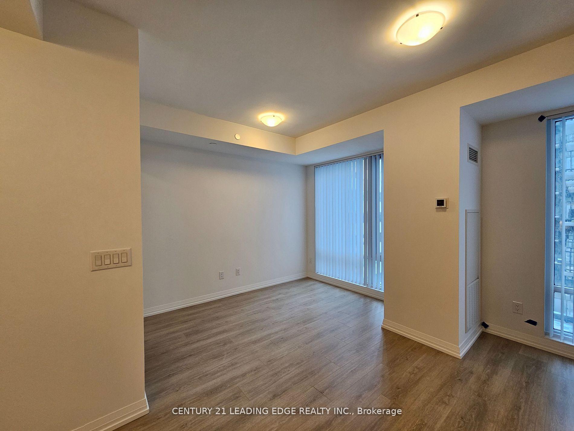Photo 7 of Unit 913, 8 Widmer Street, Toronto, Waterfront Communities — HOMEH