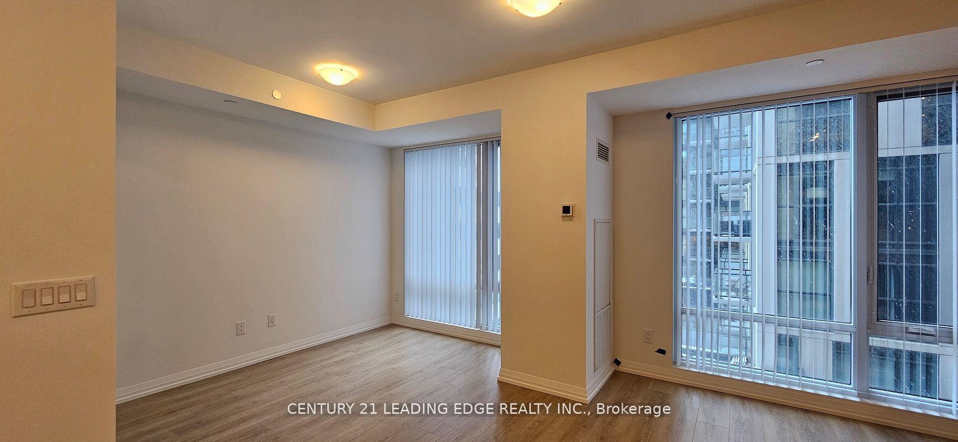 Photo 10 of Unit 913, 8 Widmer Street, Toronto, Waterfront Communities — HOMEH