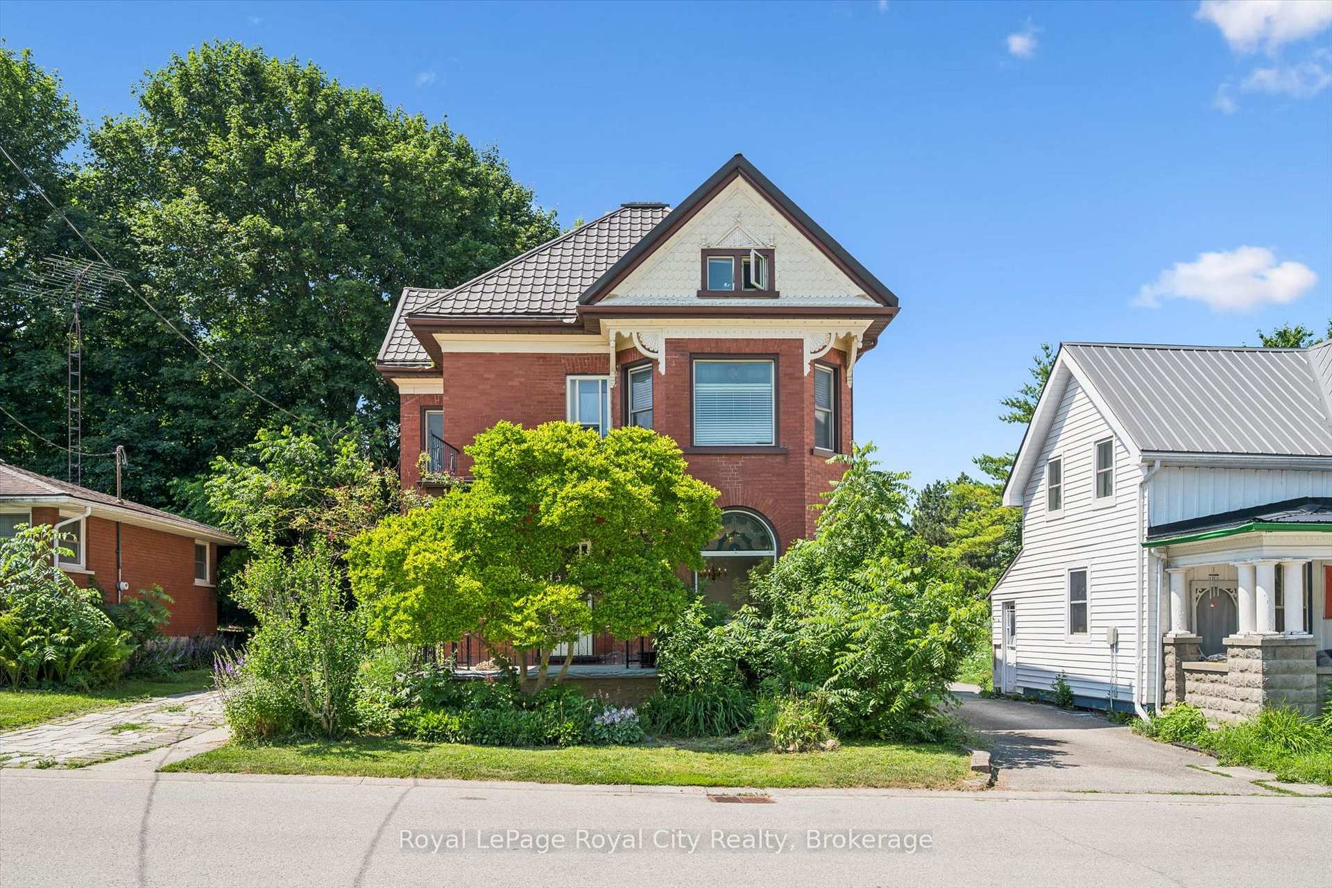 Photo 1 of 5 West Street, Perth East, Milverton — HOMEH