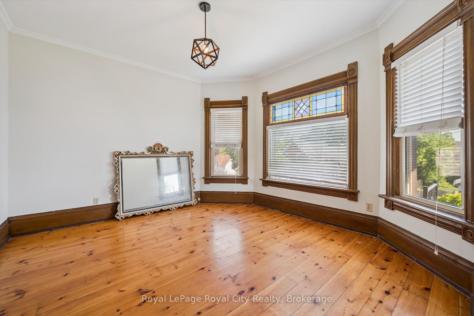 Photo 16 of 5 West Street, Perth East, Milverton — HOMEH