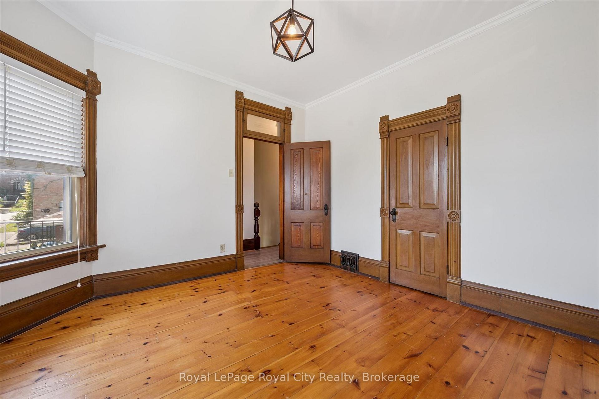 Photo 17 of 5 West Street, Perth East, Milverton — HOMEH