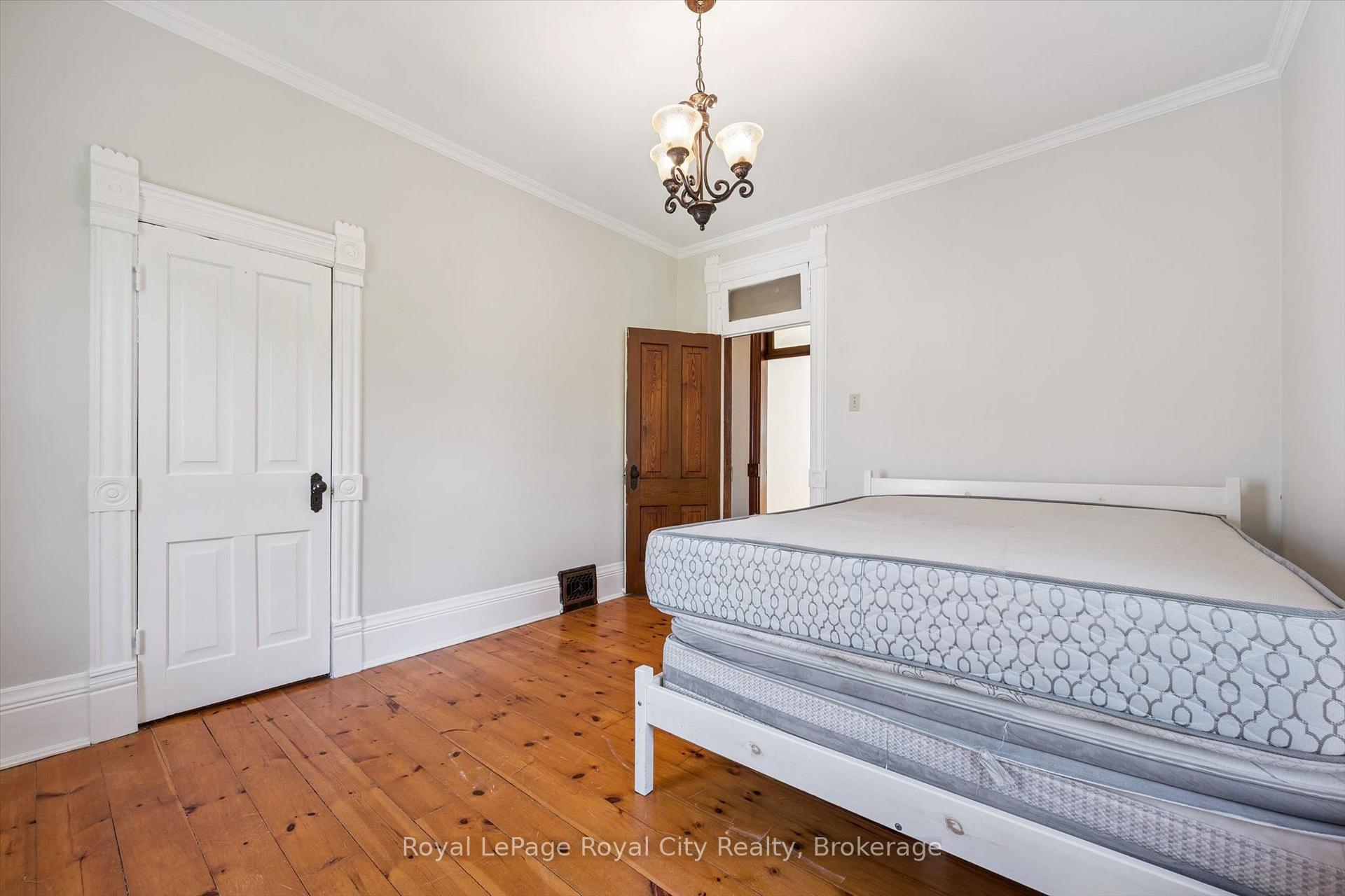 Photo 19 of 5 West Street, Perth East, Milverton — HOMEH