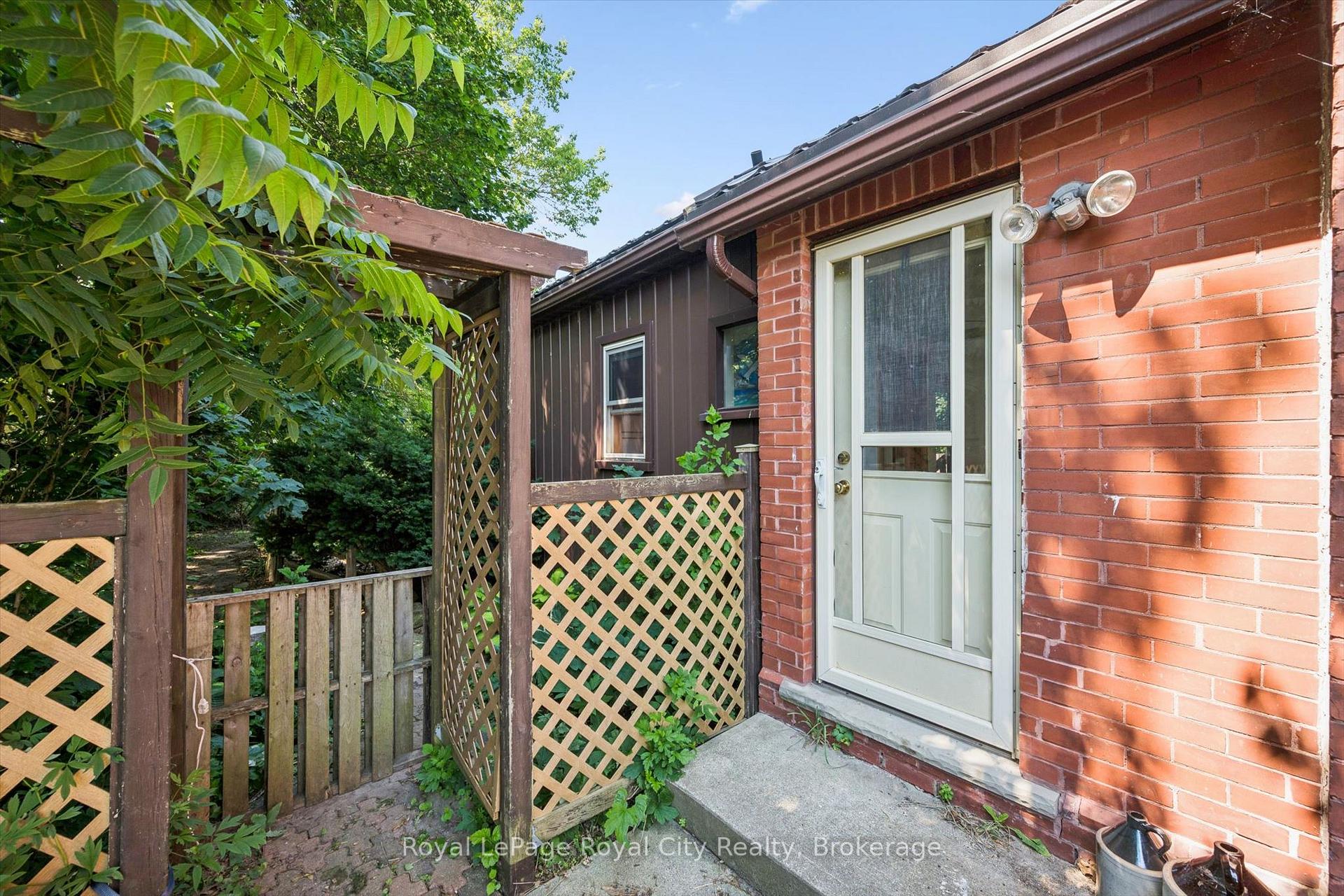 Photo 35 of 5 West Street, Perth East, Milverton — HOMEH