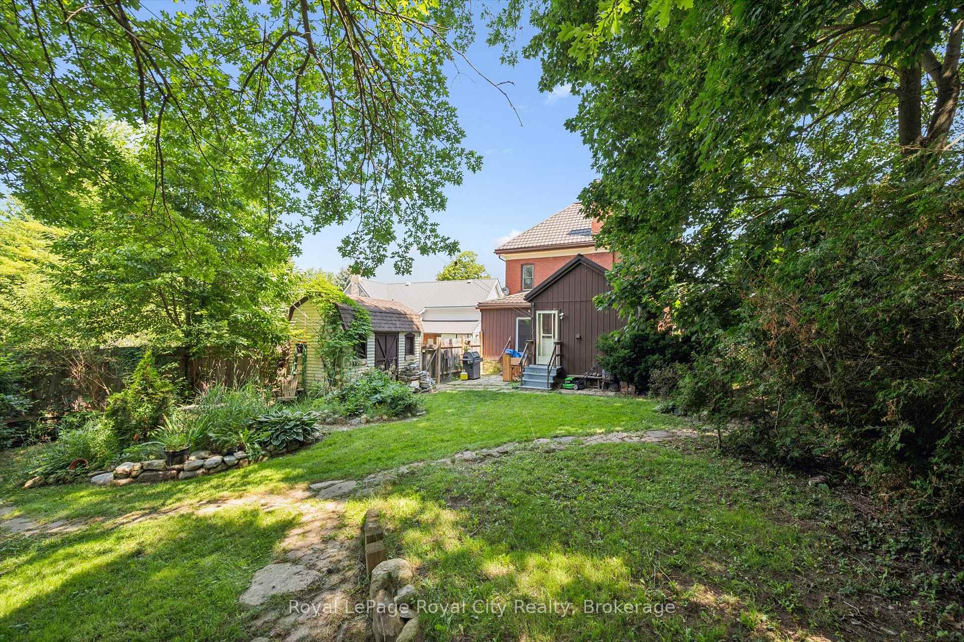 Photo 39 of 5 West Street, Perth East, Milverton — HOMEH
