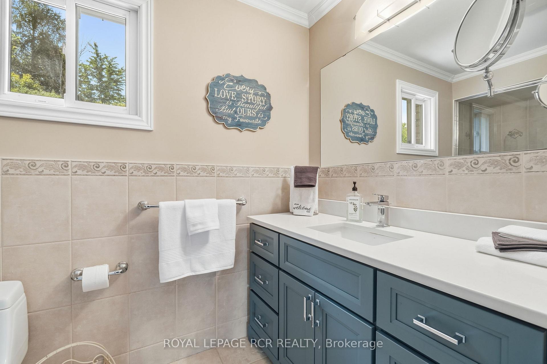 Photo 21 of 9 Doepath Way, Caledon, Bolton West — HOMEH