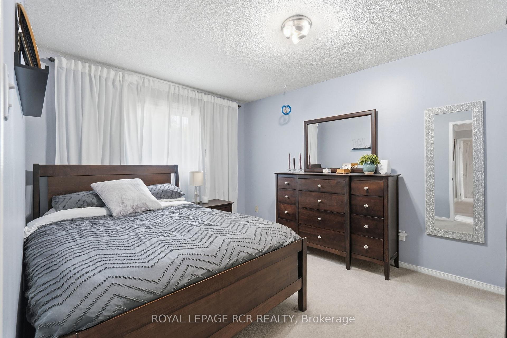 Photo 22 of 9 Doepath Way, Caledon, Bolton West — HOMEH