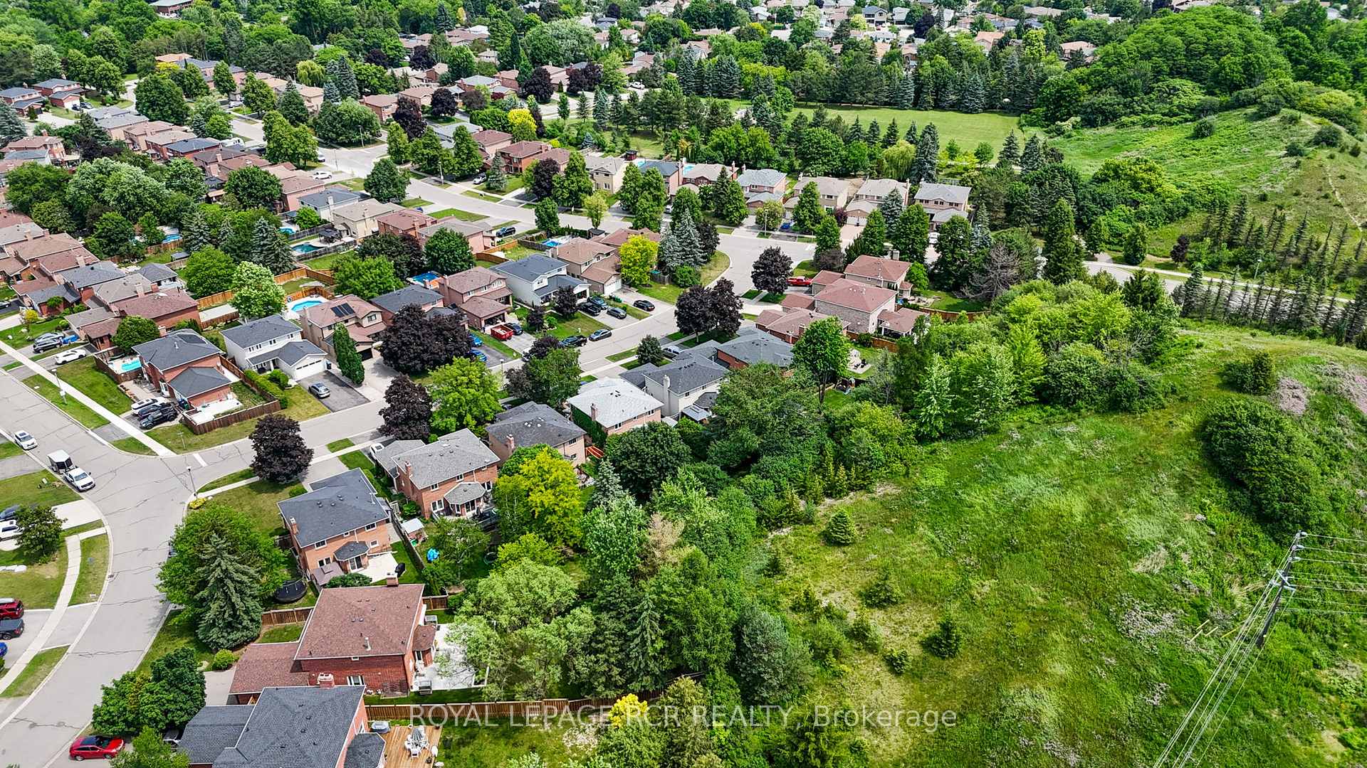 Photo 41 of 9 Doepath Way, Caledon, Bolton West — HOMEH