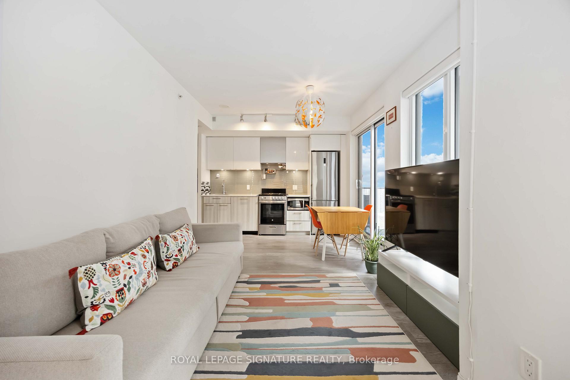 Photo of Unit 1725, 251 Jarvis Street