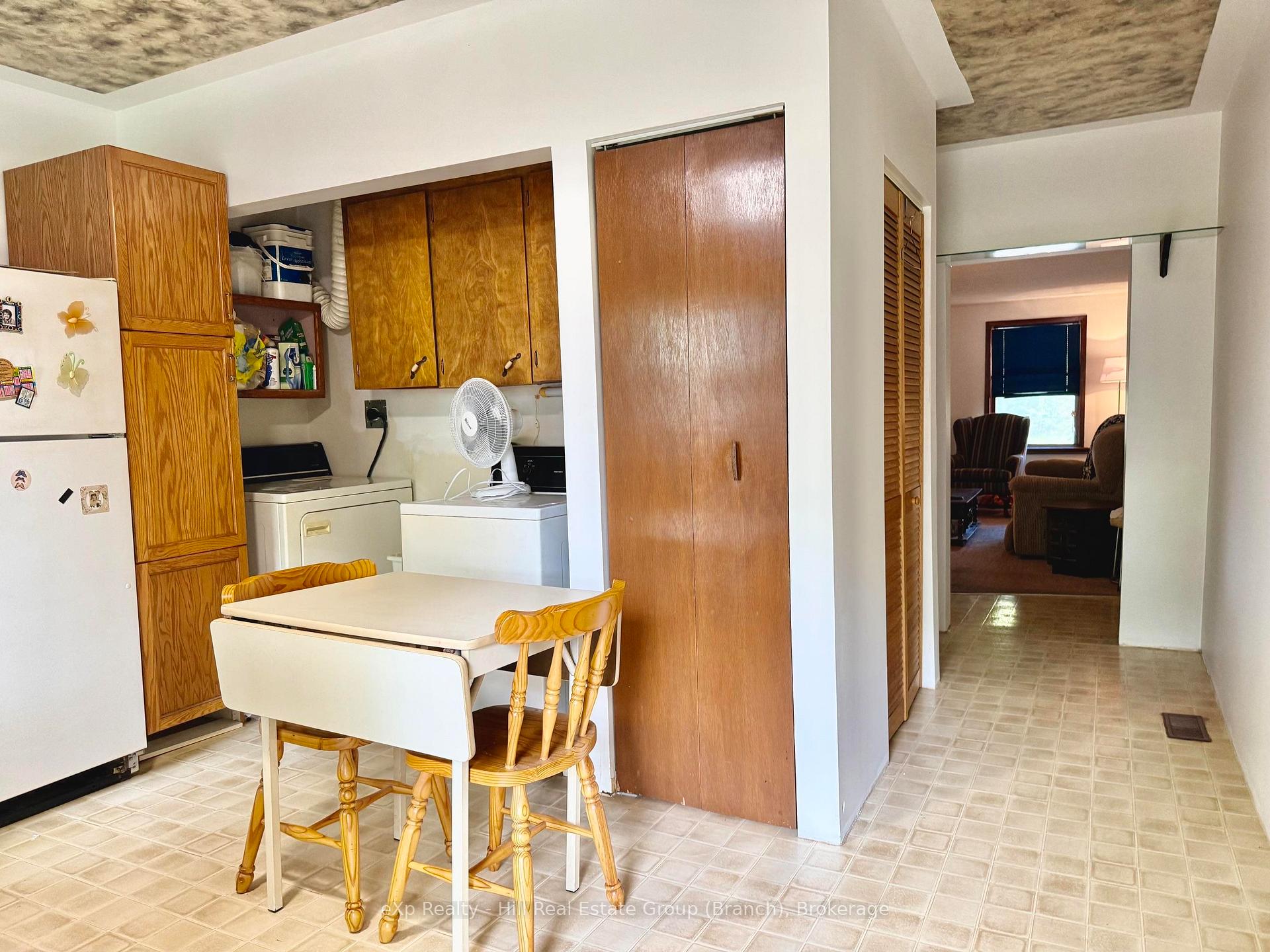 Photo 14 of 446 Vickers Street N, Thunder Bay, McKeller Park — HOMEH