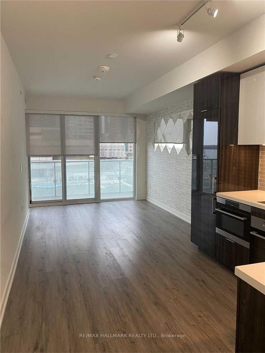 Photo 3 of Unit 416, 15 Queens Quay E, Toronto, Waterfront Communities — HOMEH