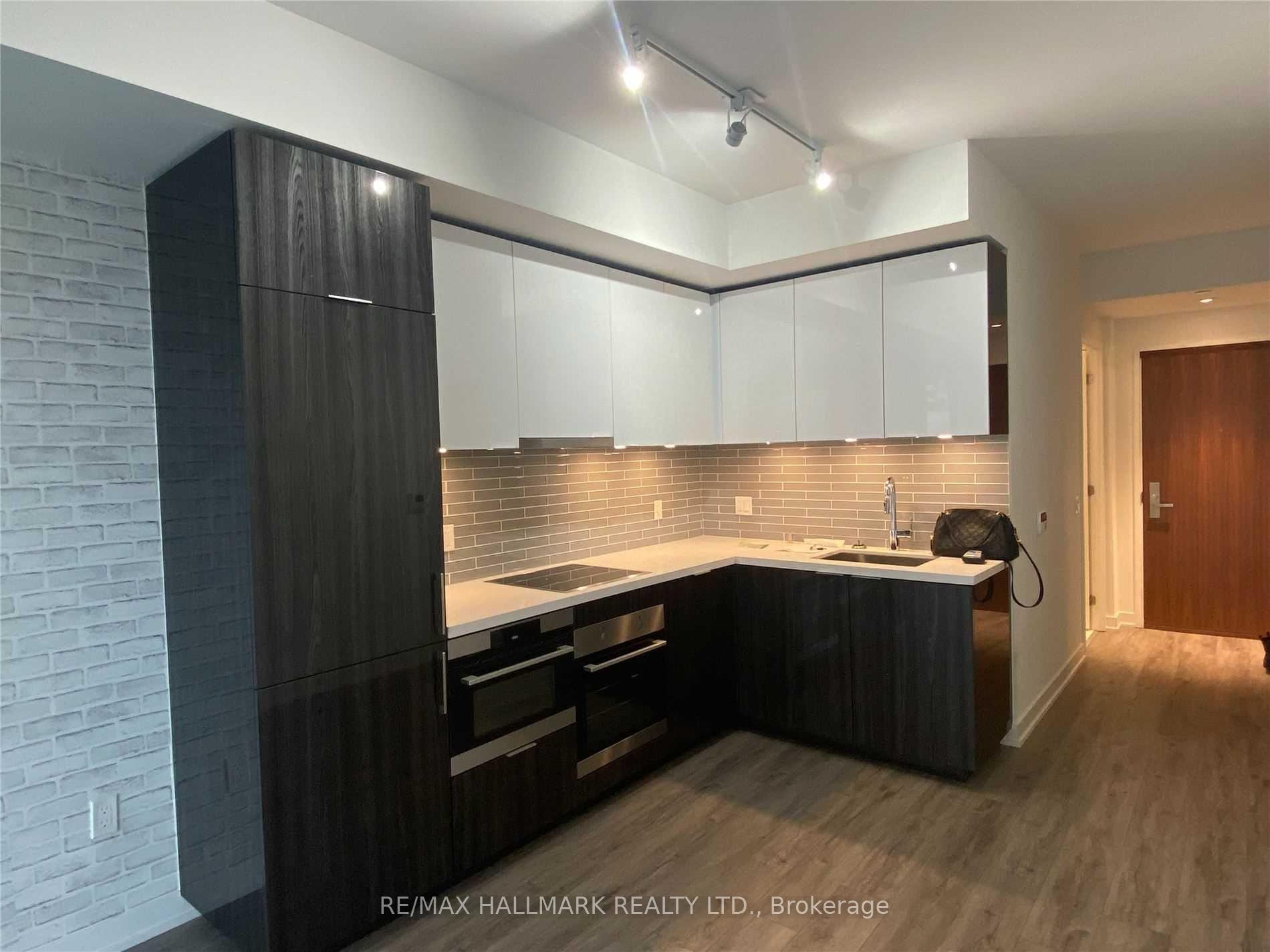 Photo 4 of Unit 416, 15 Queens Quay E, Toronto, Waterfront Communities — HOMEH