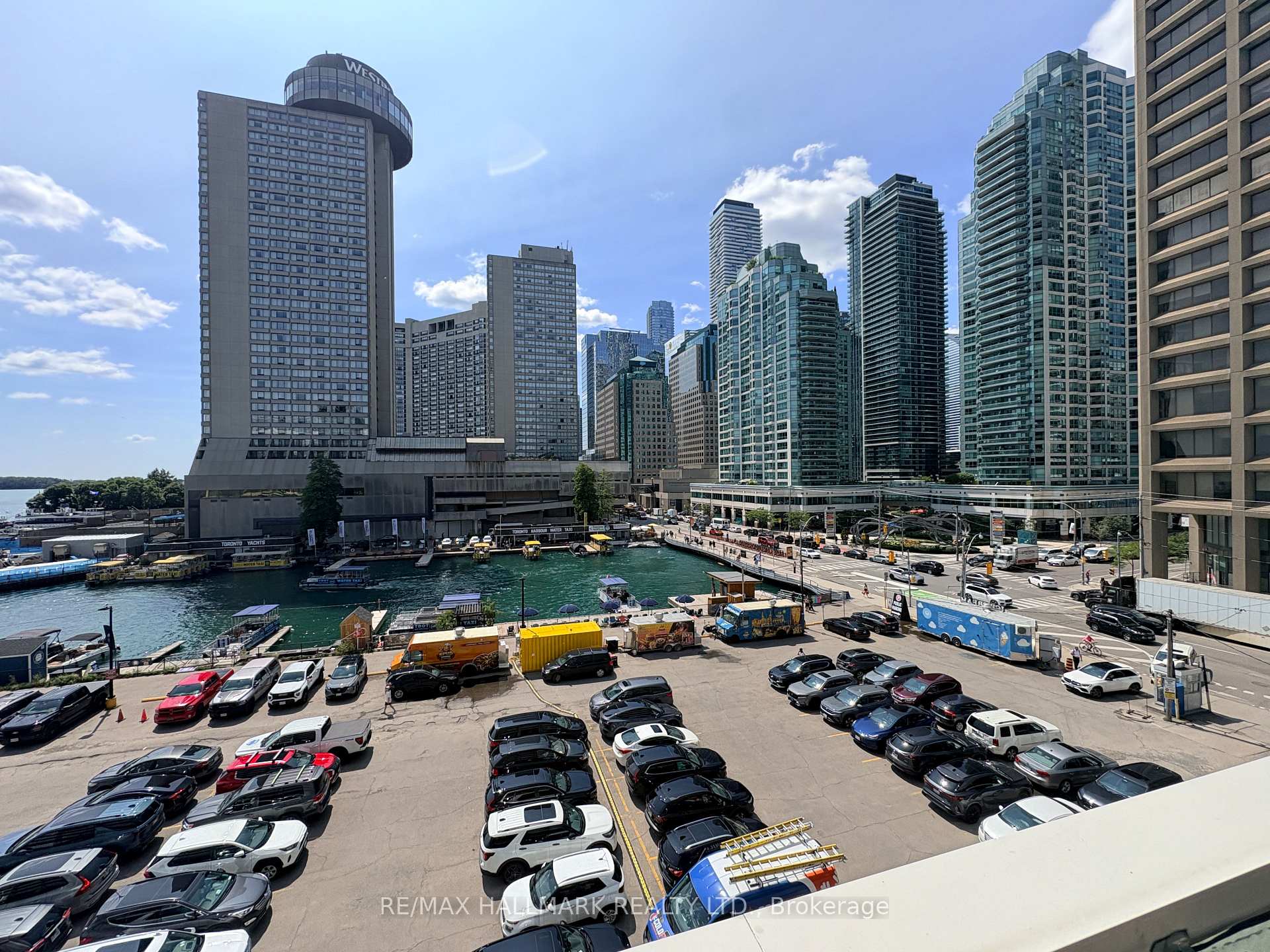 Photo 10 of Unit 416, 15 Queens Quay E, Toronto, Waterfront Communities — HOMEH
