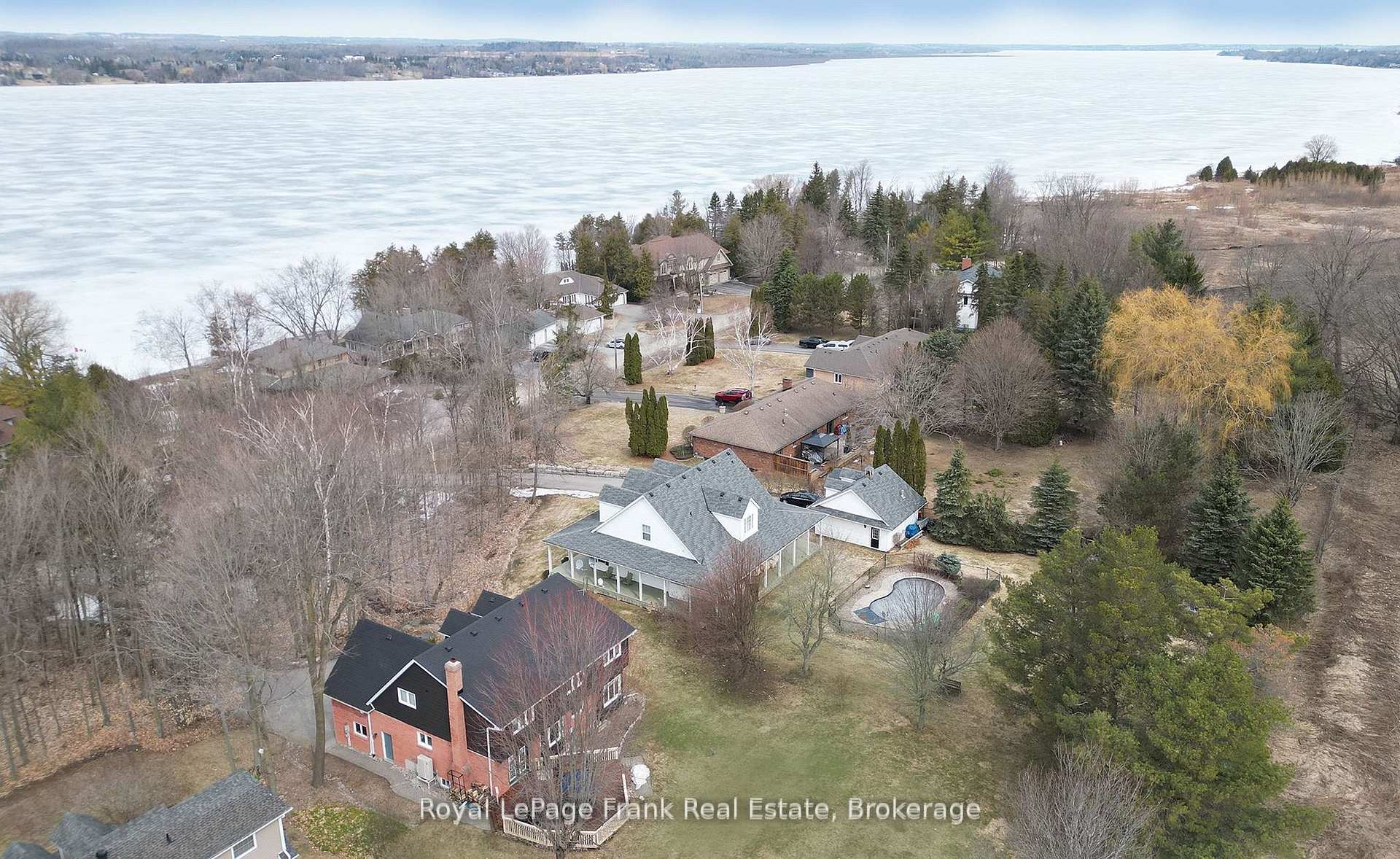 Photo 4 of 85 Ambleside Drive, Scugog, Rural Scugog — HOMEH