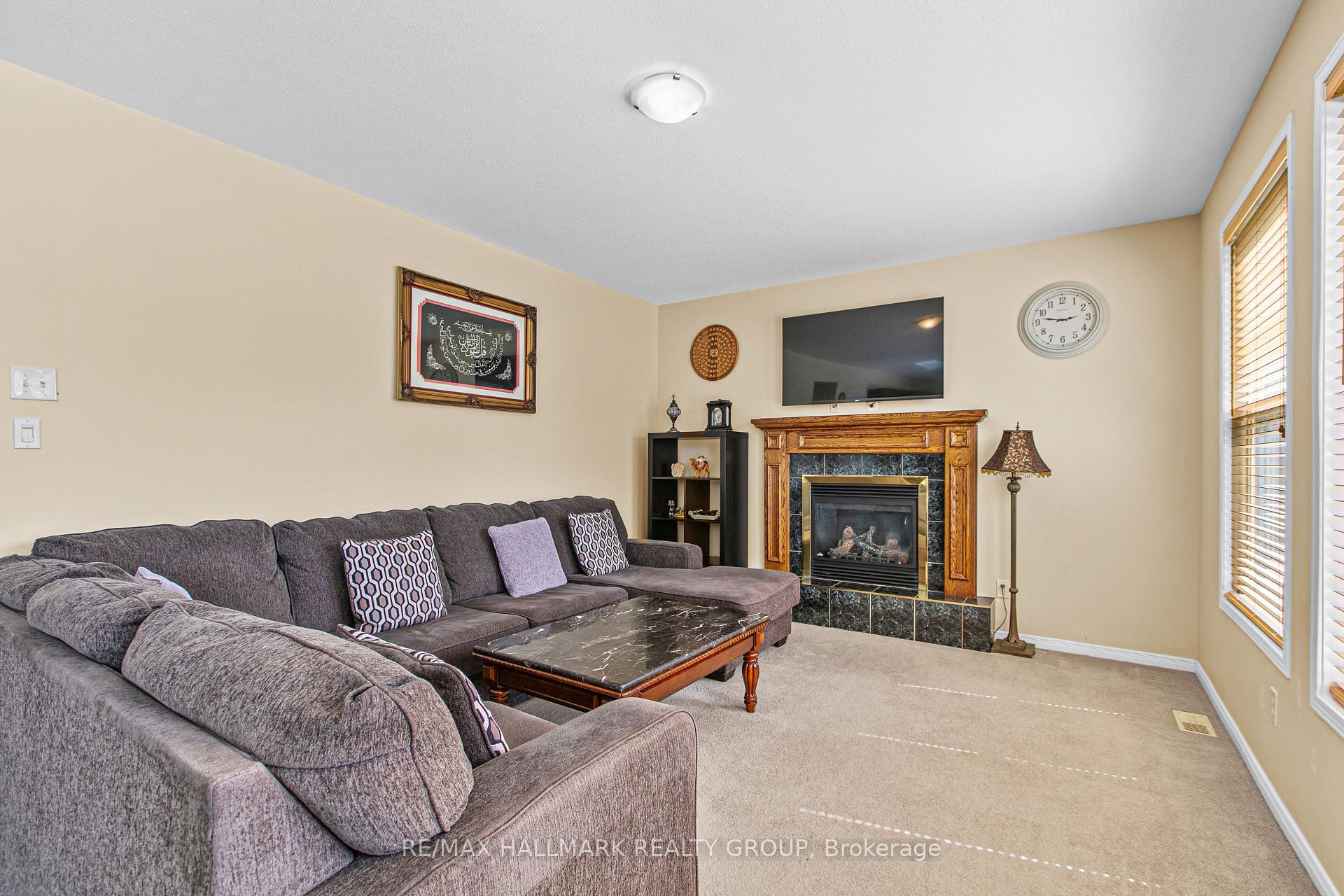 Photo 18 of 593 Anjana Circle, Ottawa, Barrhaven - Cedargrove/Fraserdale — HOMEH