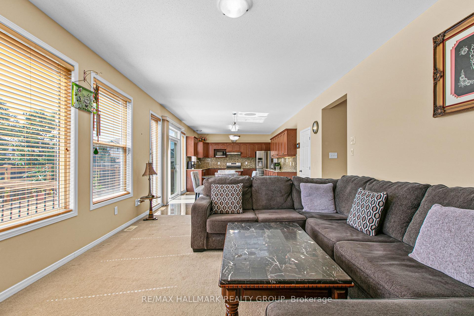 Photo 19 of 593 Anjana Circle, Ottawa, Barrhaven - Cedargrove/Fraserdale — HOMEH