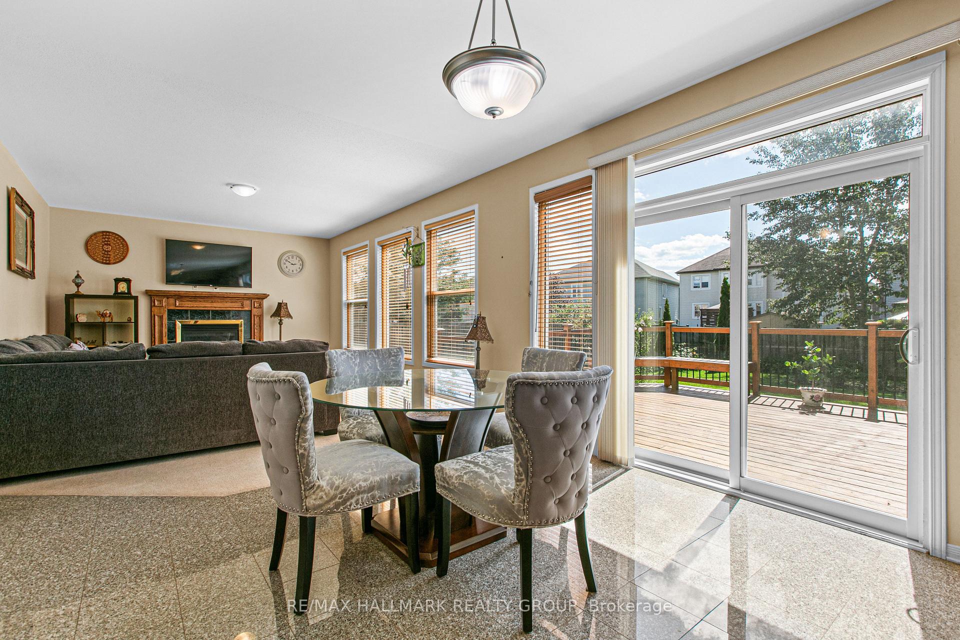 Photo 20 of 593 Anjana Circle, Ottawa, Barrhaven - Cedargrove/Fraserdale — HOMEH