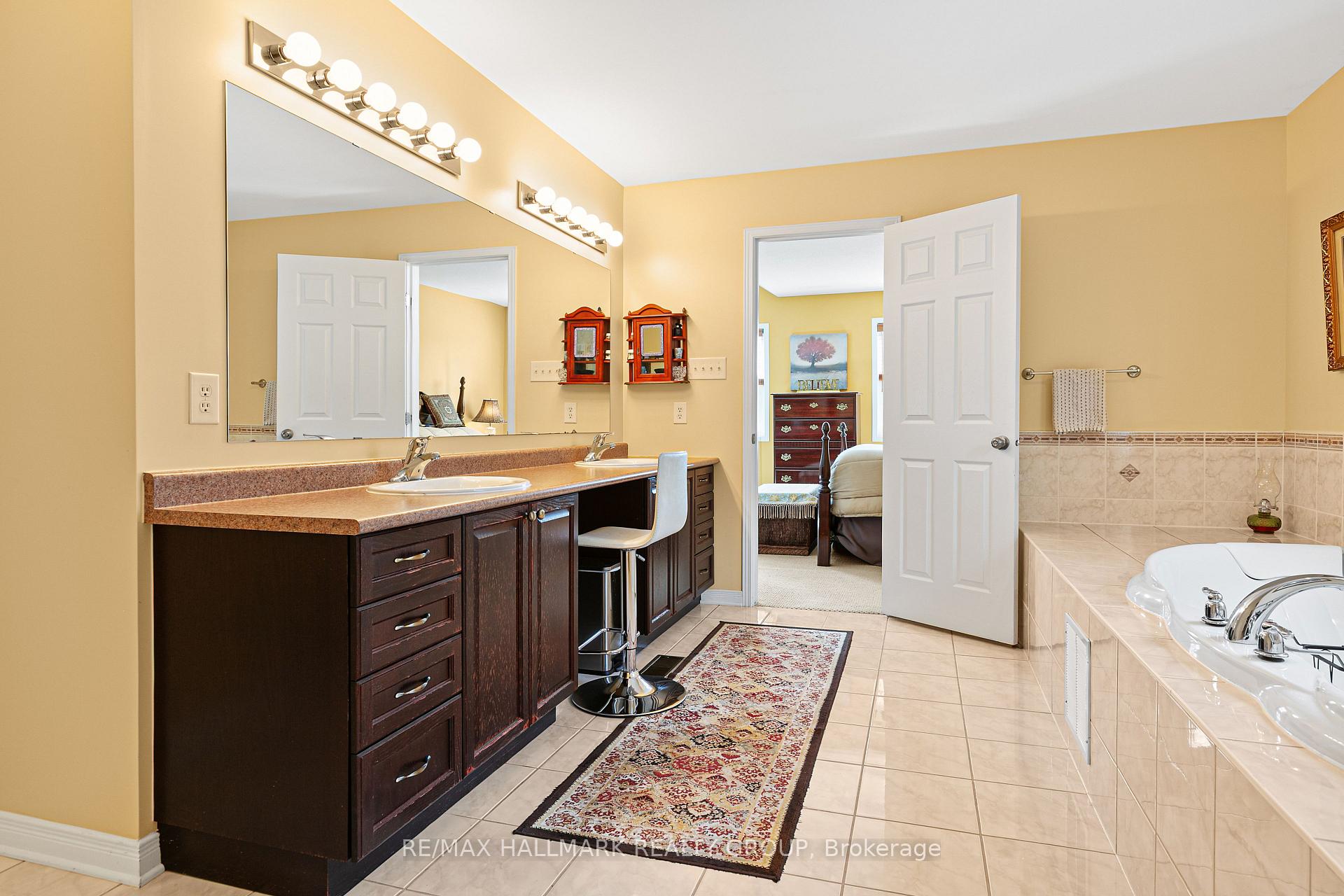 Photo 38 of 593 Anjana Circle, Ottawa, Barrhaven - Cedargrove/Fraserdale — HOMEH